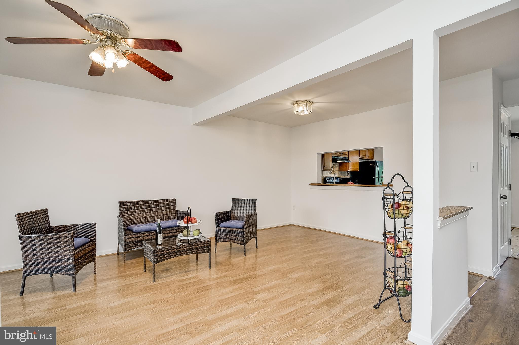 ROBIN MEADOWS - Residential