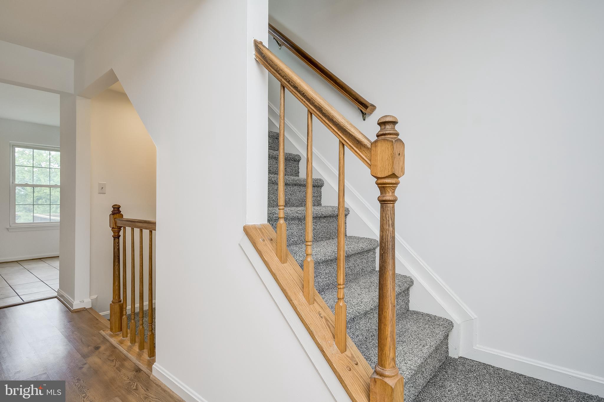 ROBIN MEADOWS - Residential