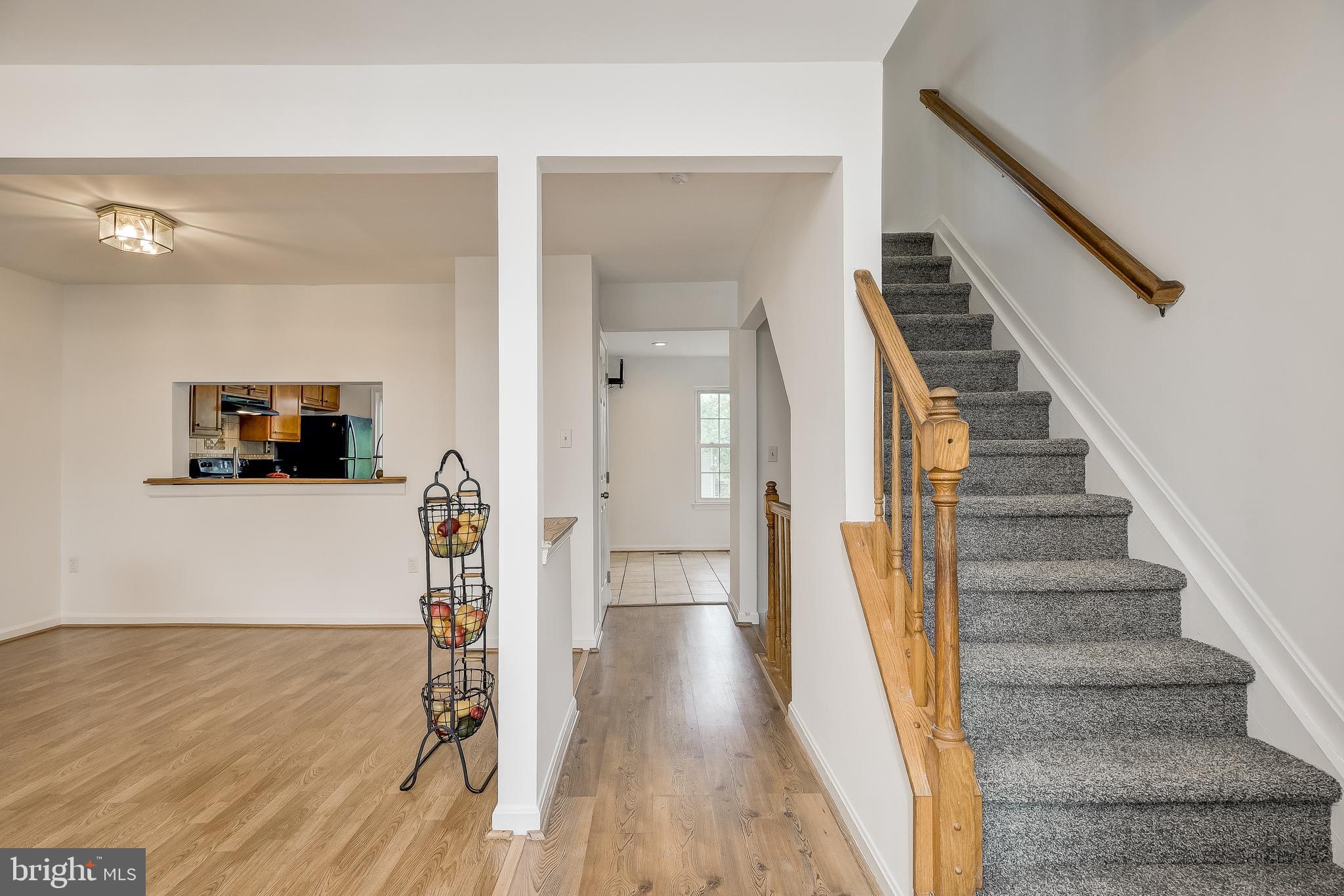 ROBIN MEADOWS - Residential