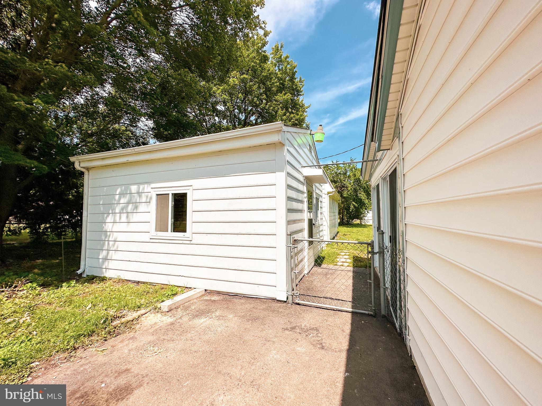 HANOVER FARMS - Residential