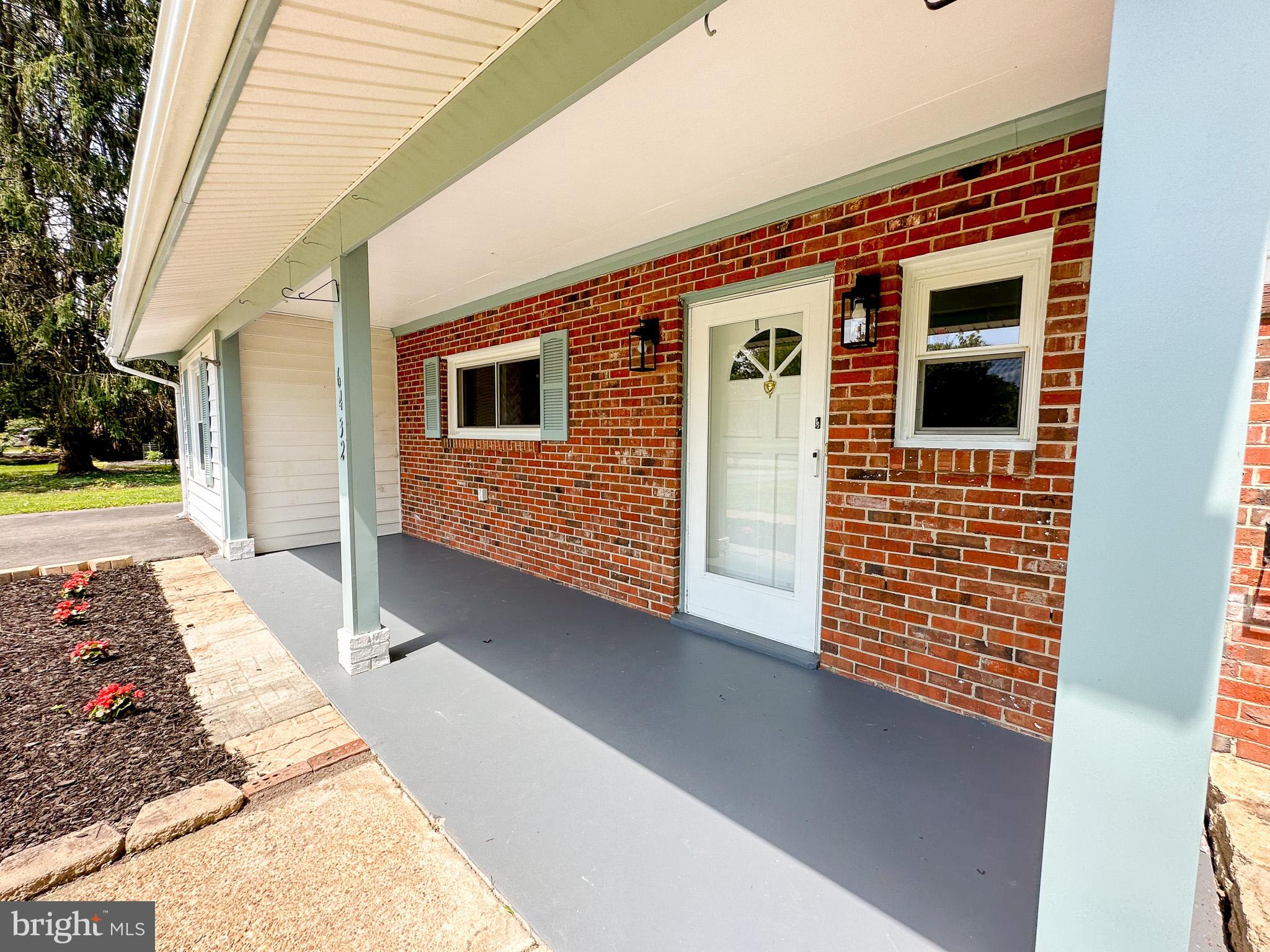 HANOVER FARMS - Residential