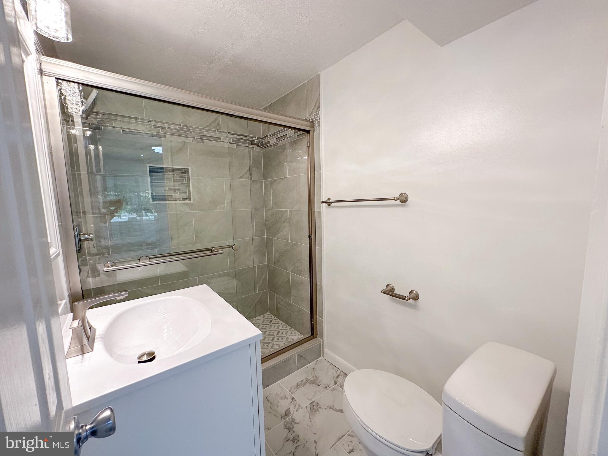 HANOVER FARMS - Residential