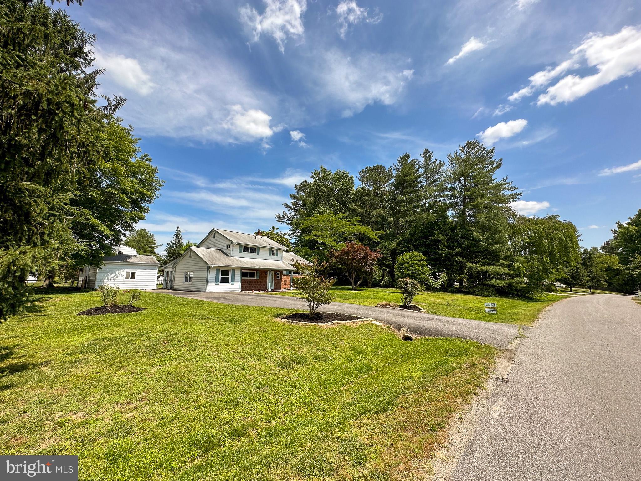 HANOVER FARMS - Residential