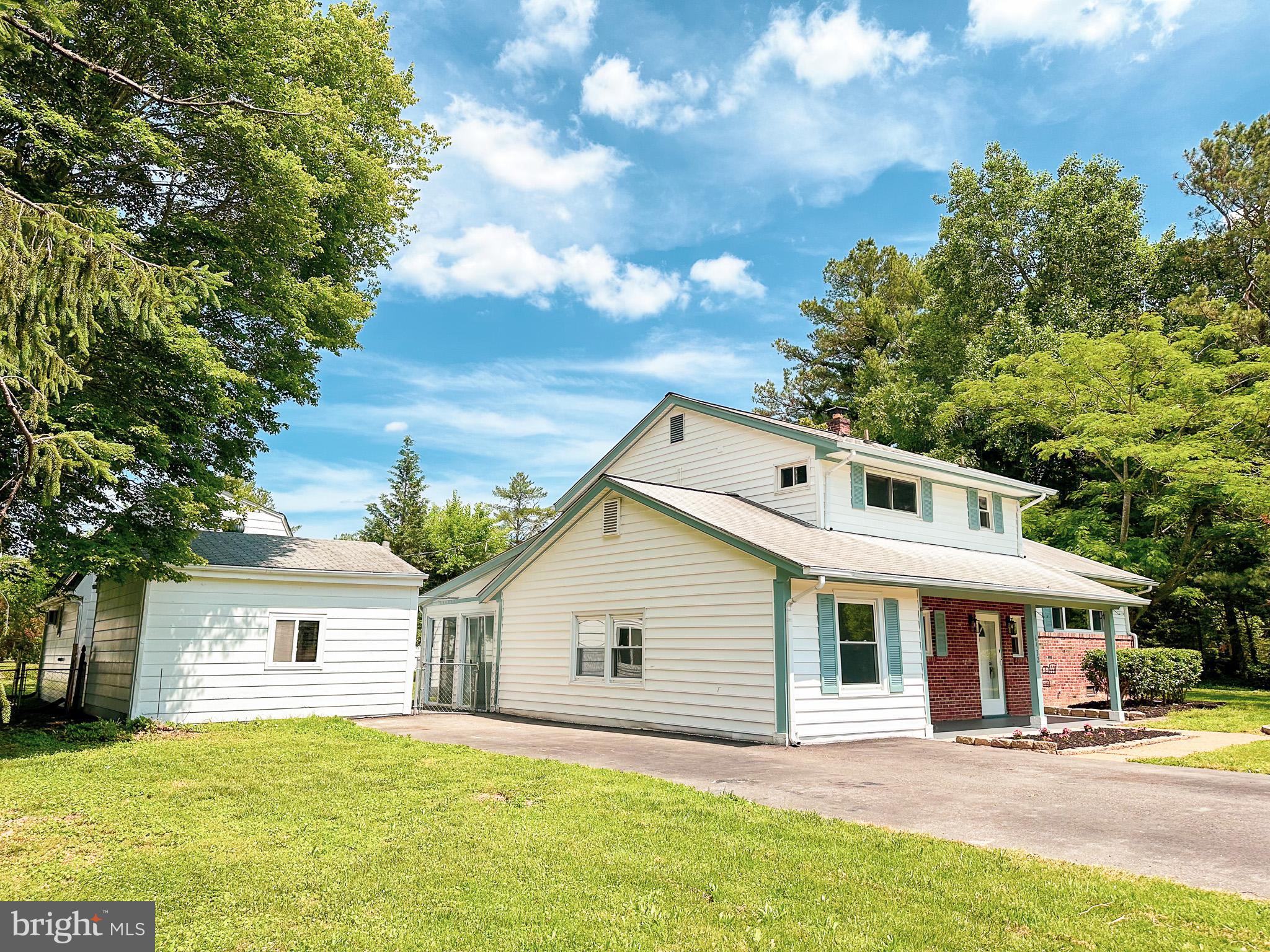 HANOVER FARMS - Residential