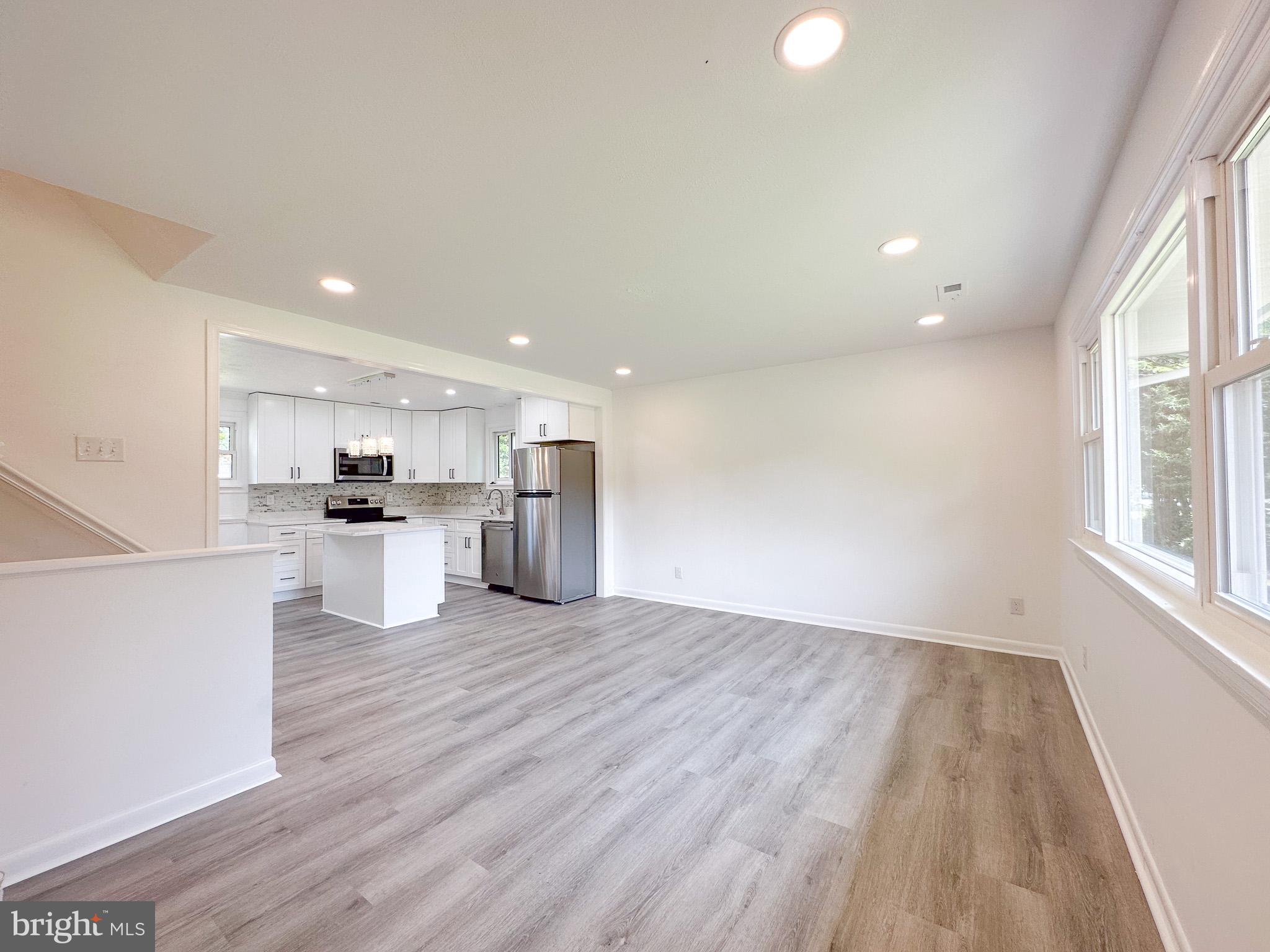 HANOVER FARMS - Residential