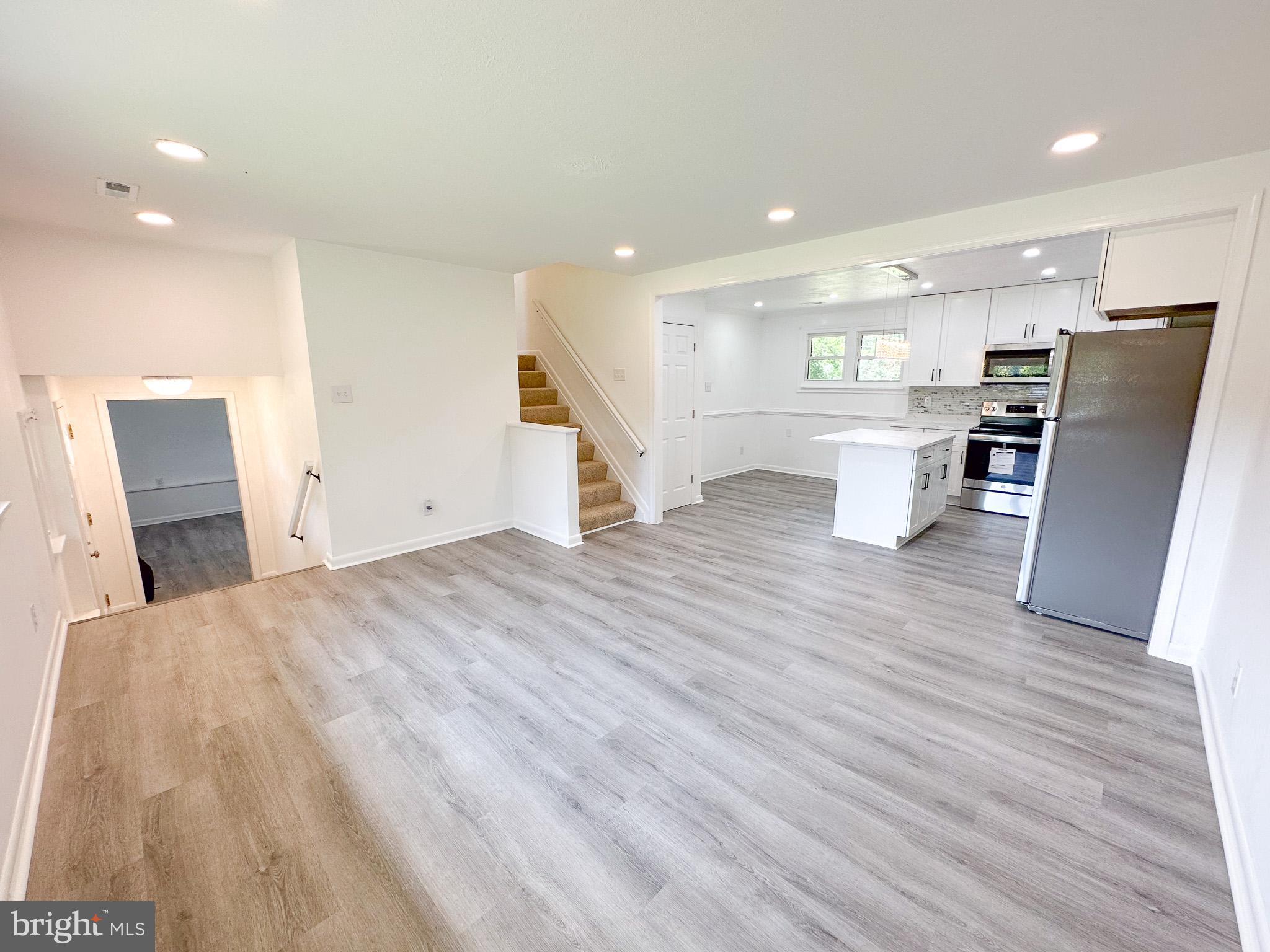 HANOVER FARMS - Residential