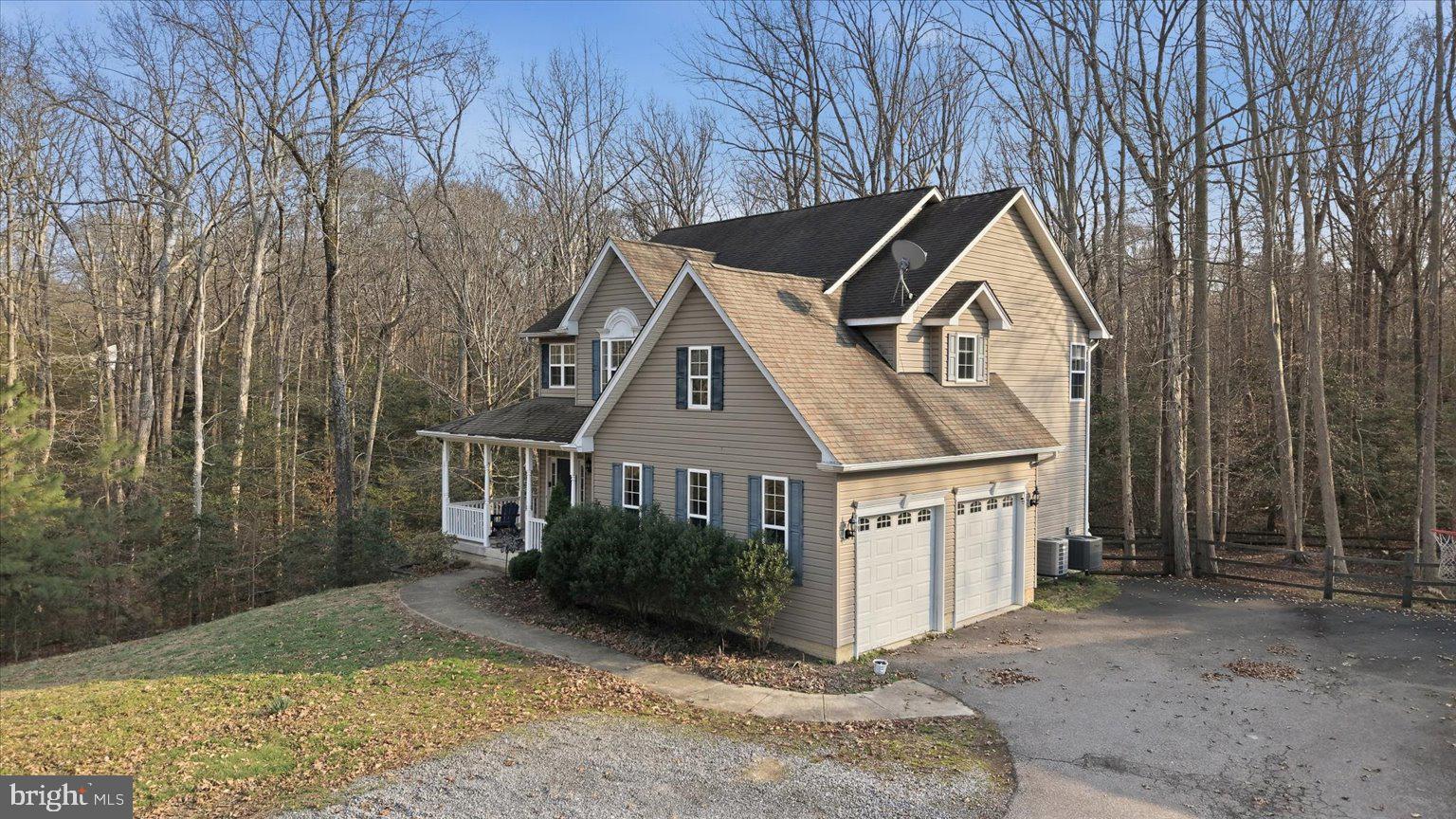 PRESIDENTIAL LAKES - Residential