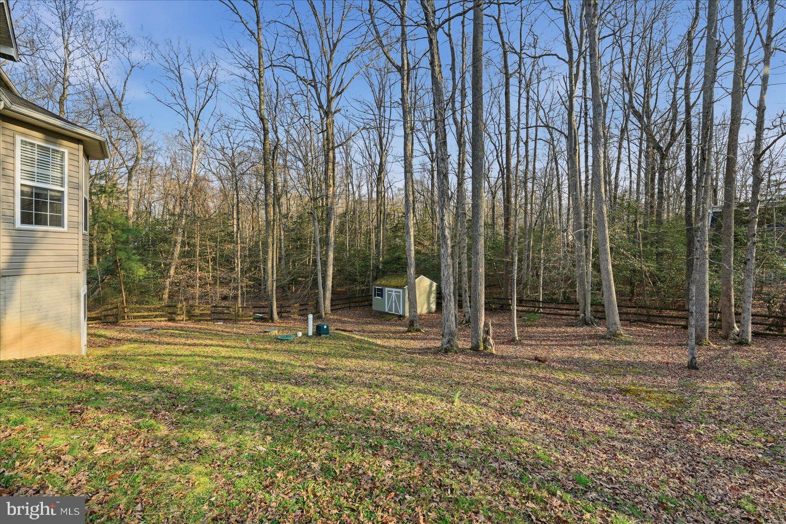 PRESIDENTIAL LAKES - Residential