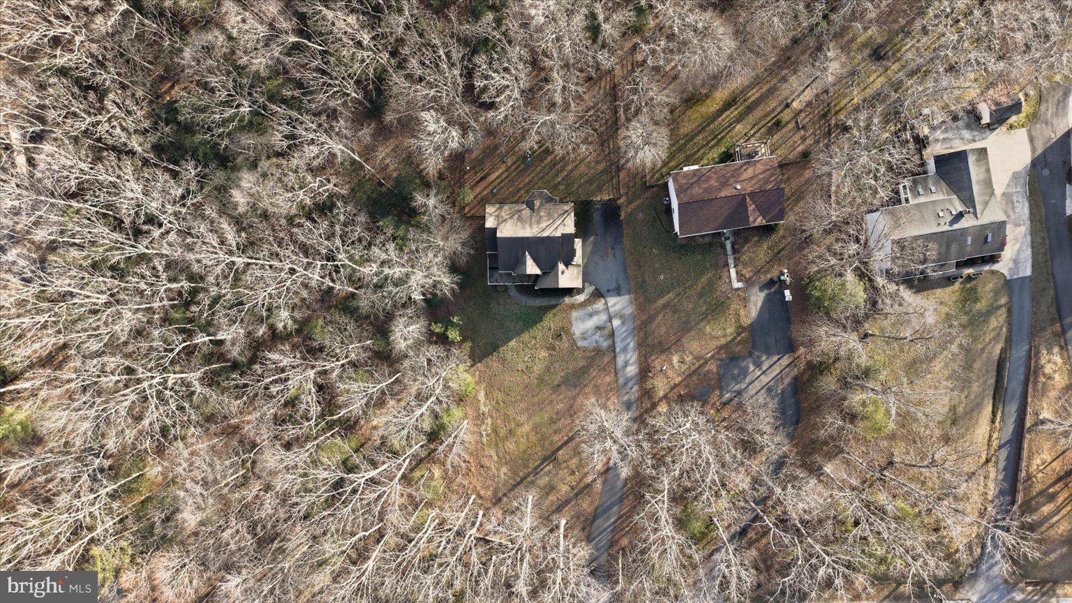 PRESIDENTIAL LAKES - Residential