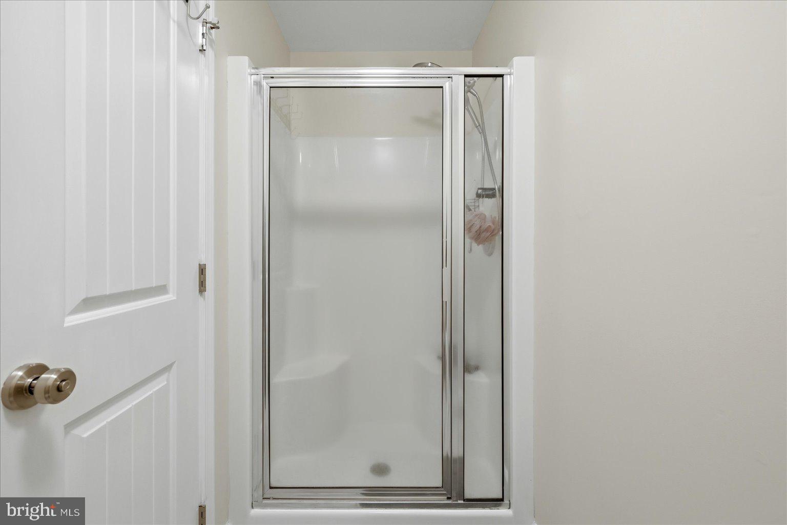 PRESIDENTIAL LAKES - Residential