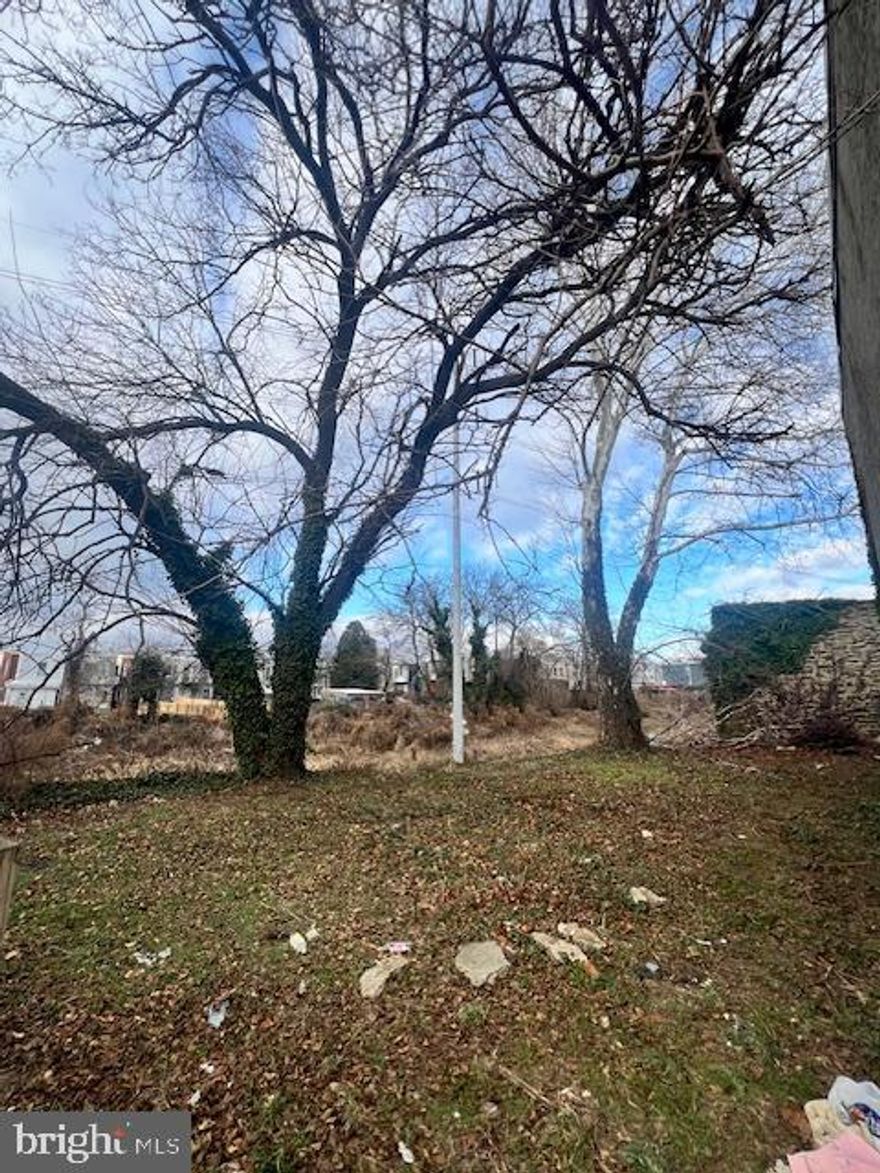 Exceptional opportunity for developers and land investors to purchase to adjacent lots with prime CMX2 zoning. Please note 2125 and 2127 S 61st must be purchased together as a package, list price for both properties is $60,000.00.