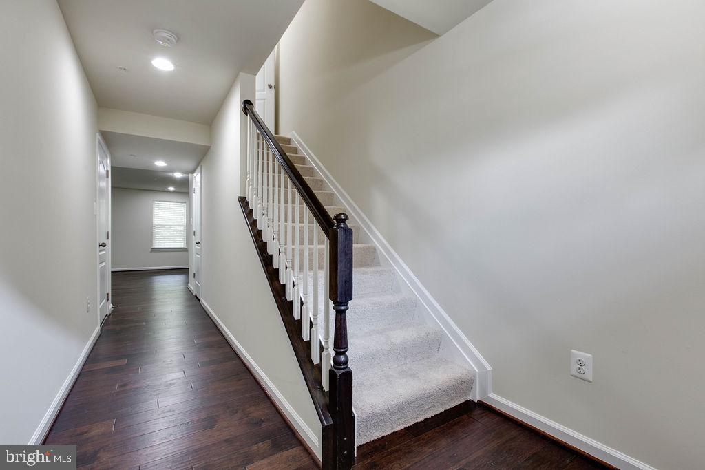 7108 RIVER BIRCH DRIVE