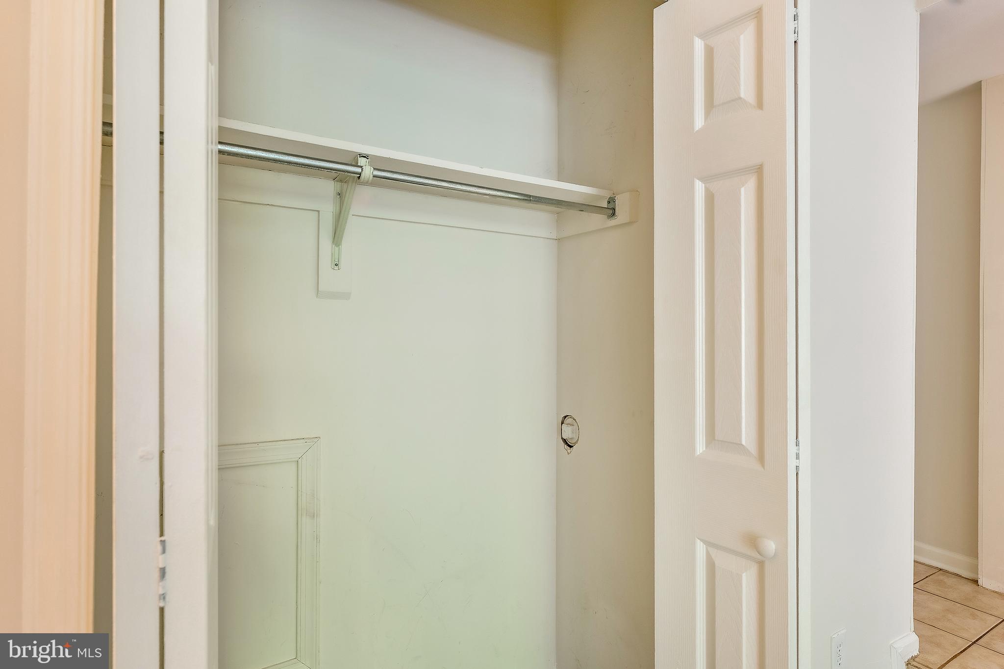 ESPRIT - Residential Lease