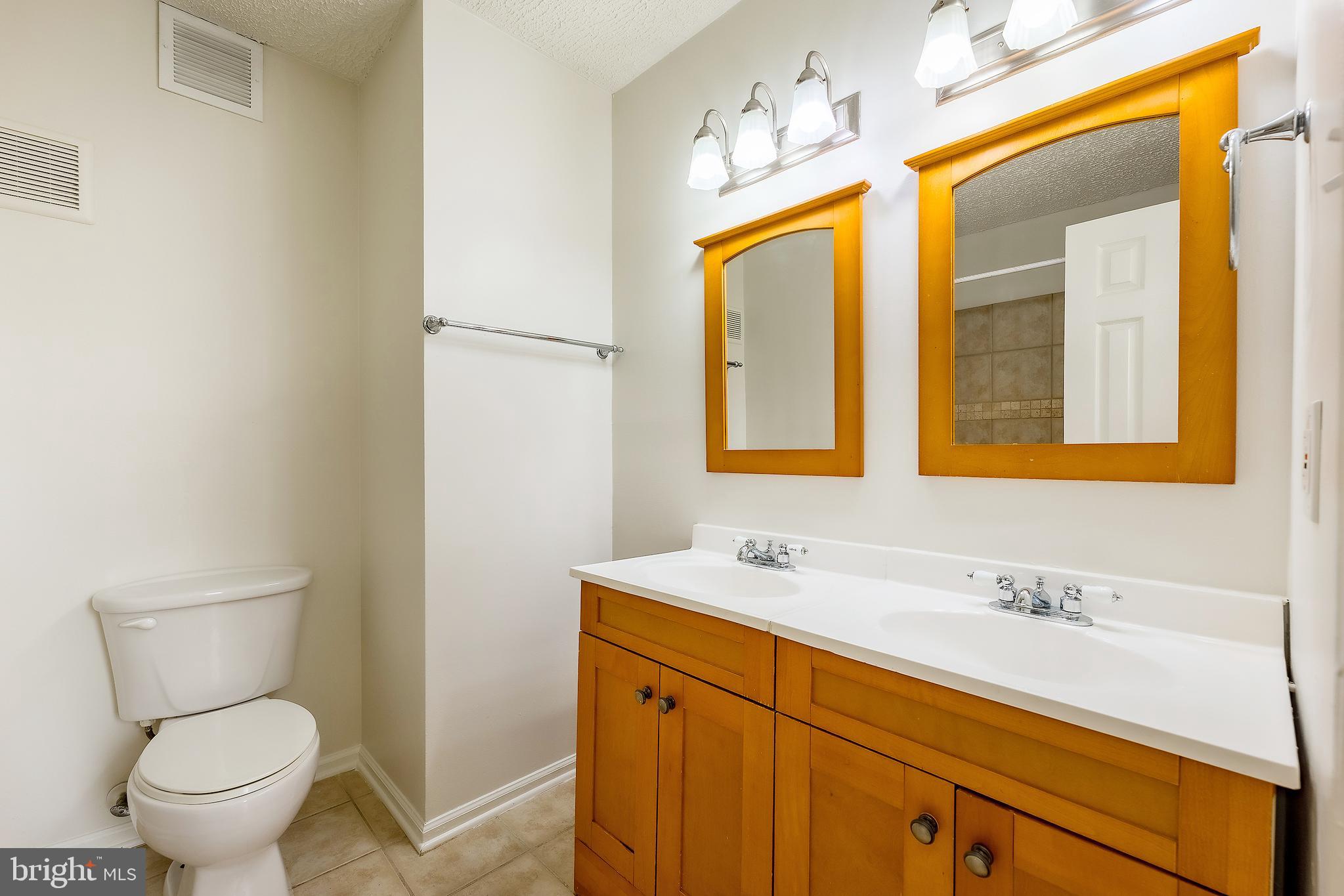 ESPRIT - Residential Lease