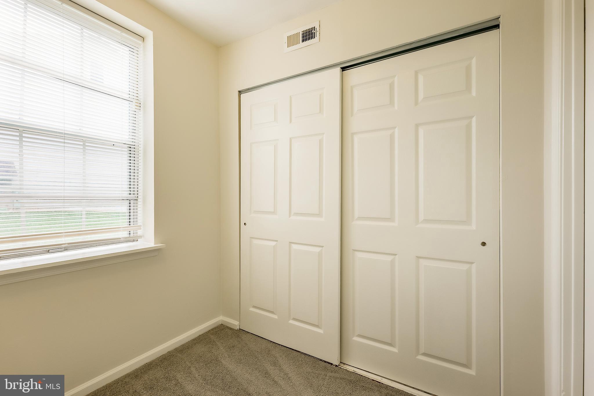 ESPRIT - Residential Lease