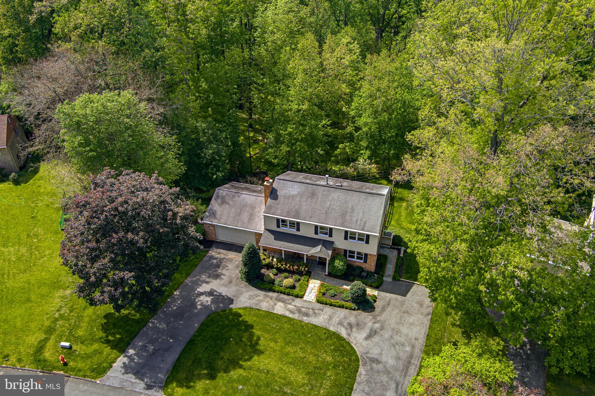 9359 DUFF COURT