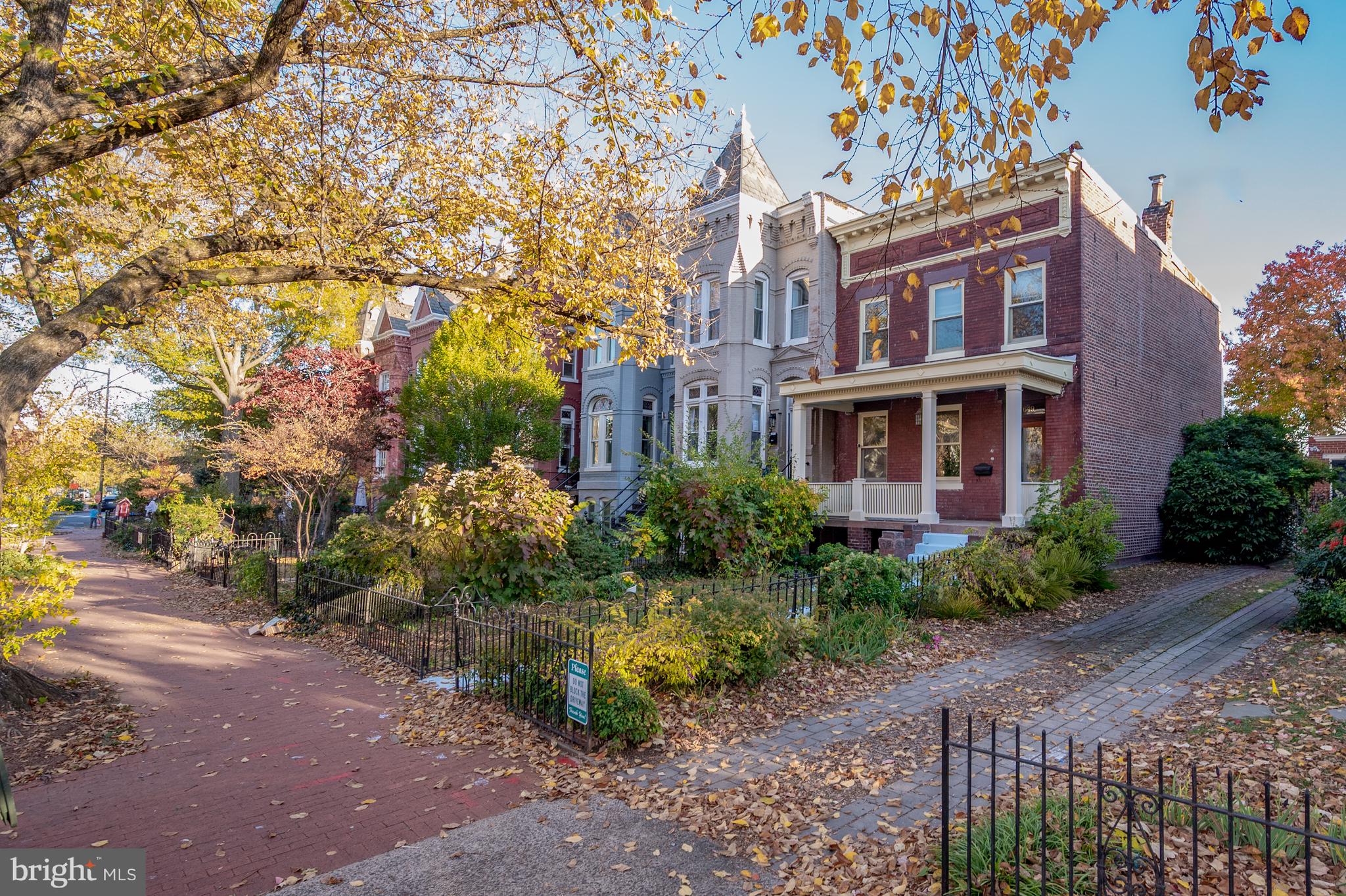 649 SOUTH CAROLINA AVENUE SE