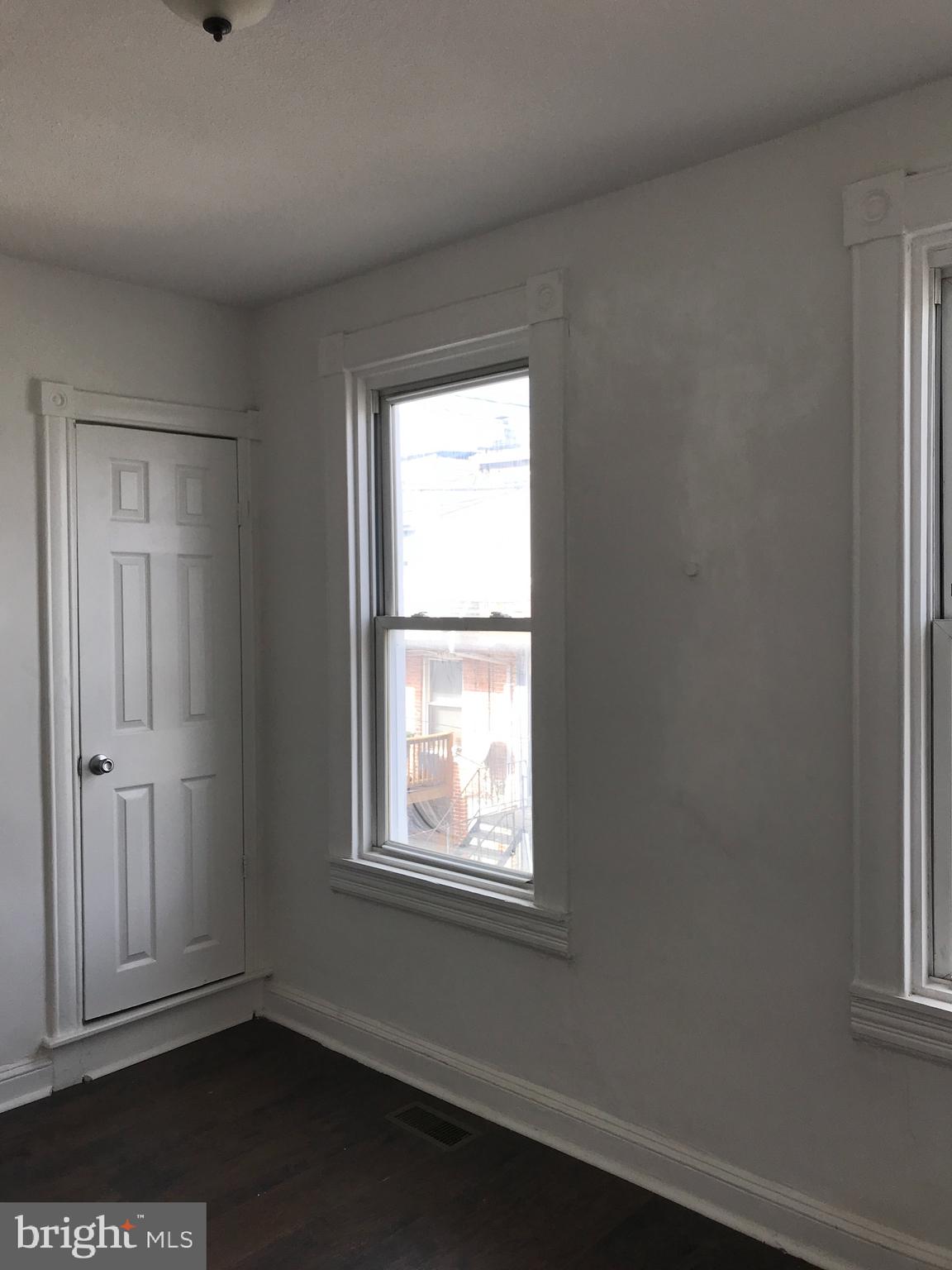 MADISON EASTEND - Residential Lease