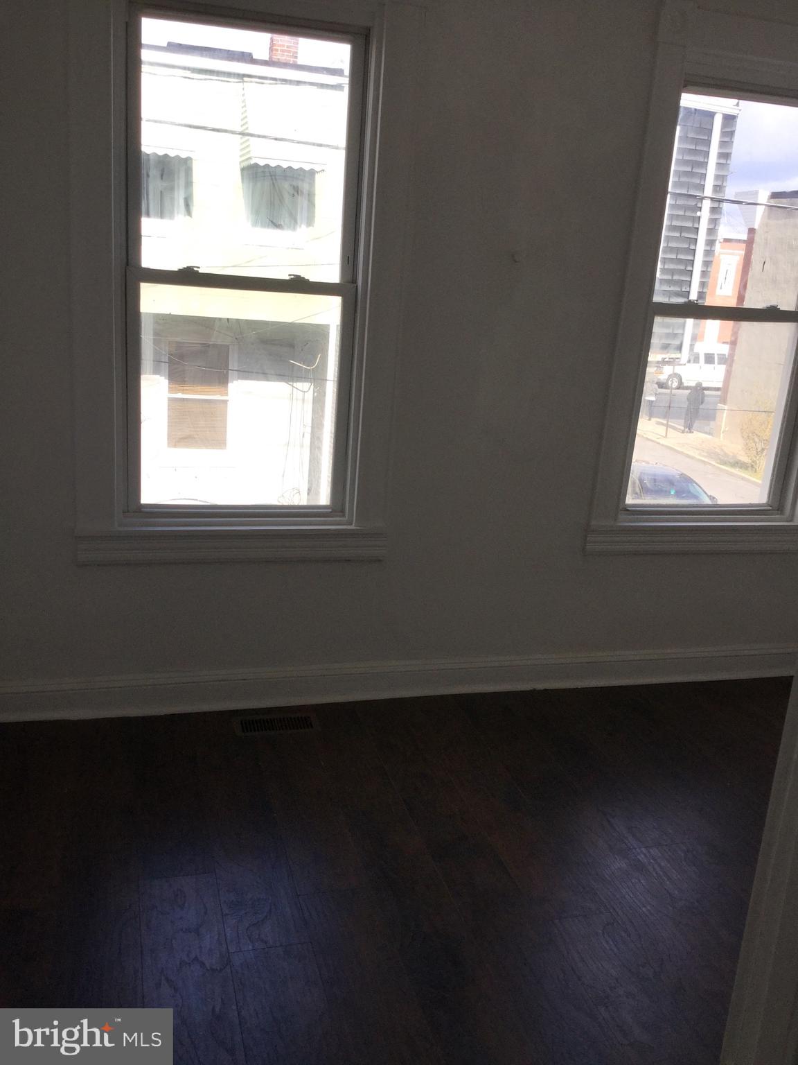 MADISON EASTEND - Residential Lease