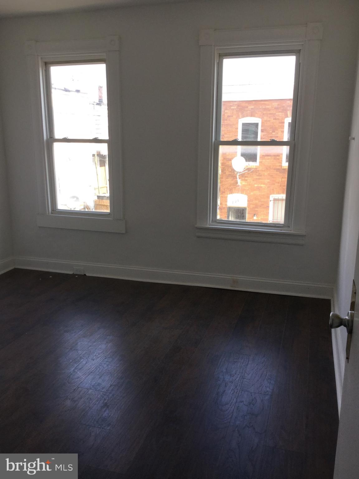 MADISON EASTEND - Residential Lease