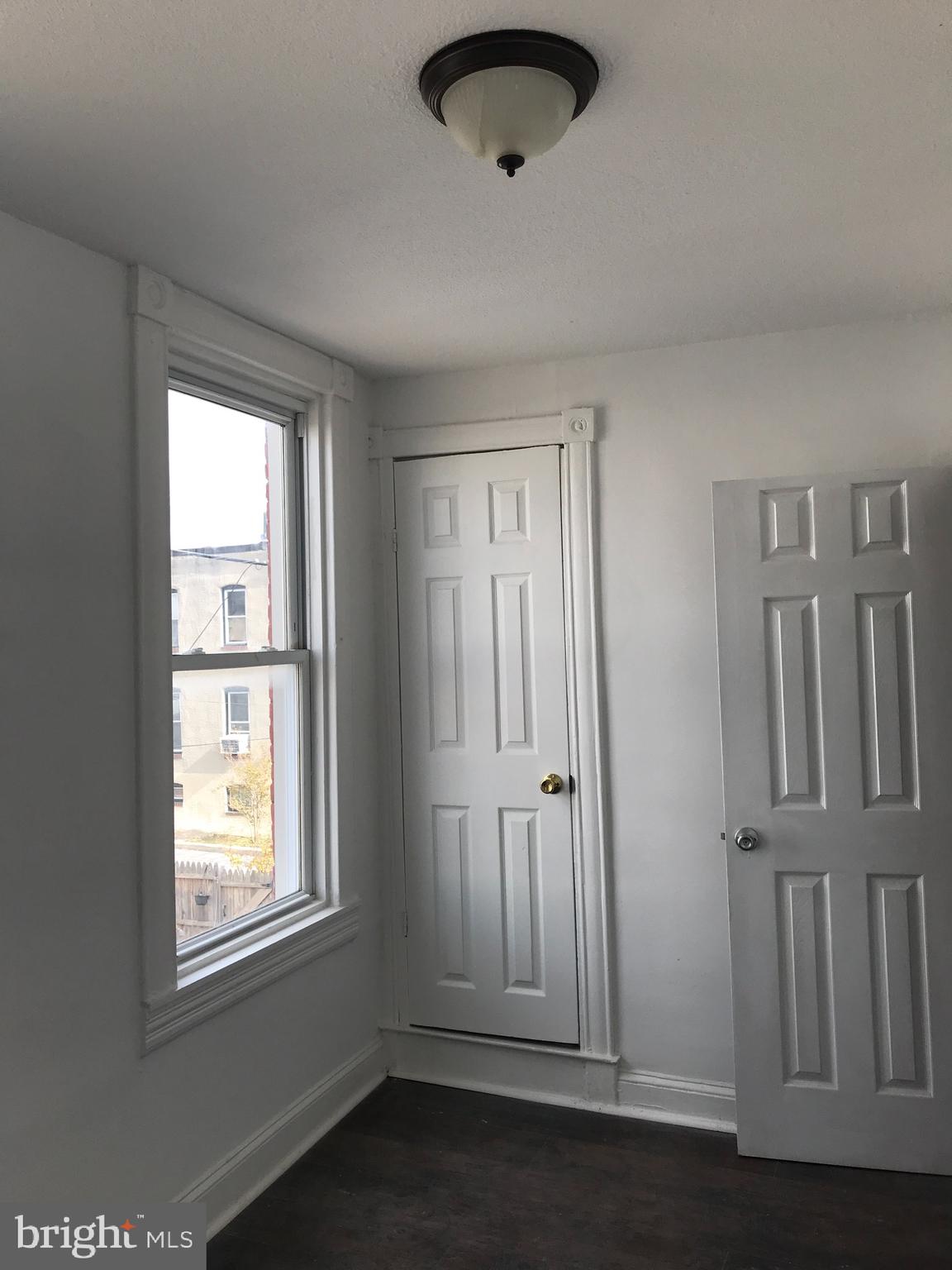 MADISON EASTEND - Residential Lease