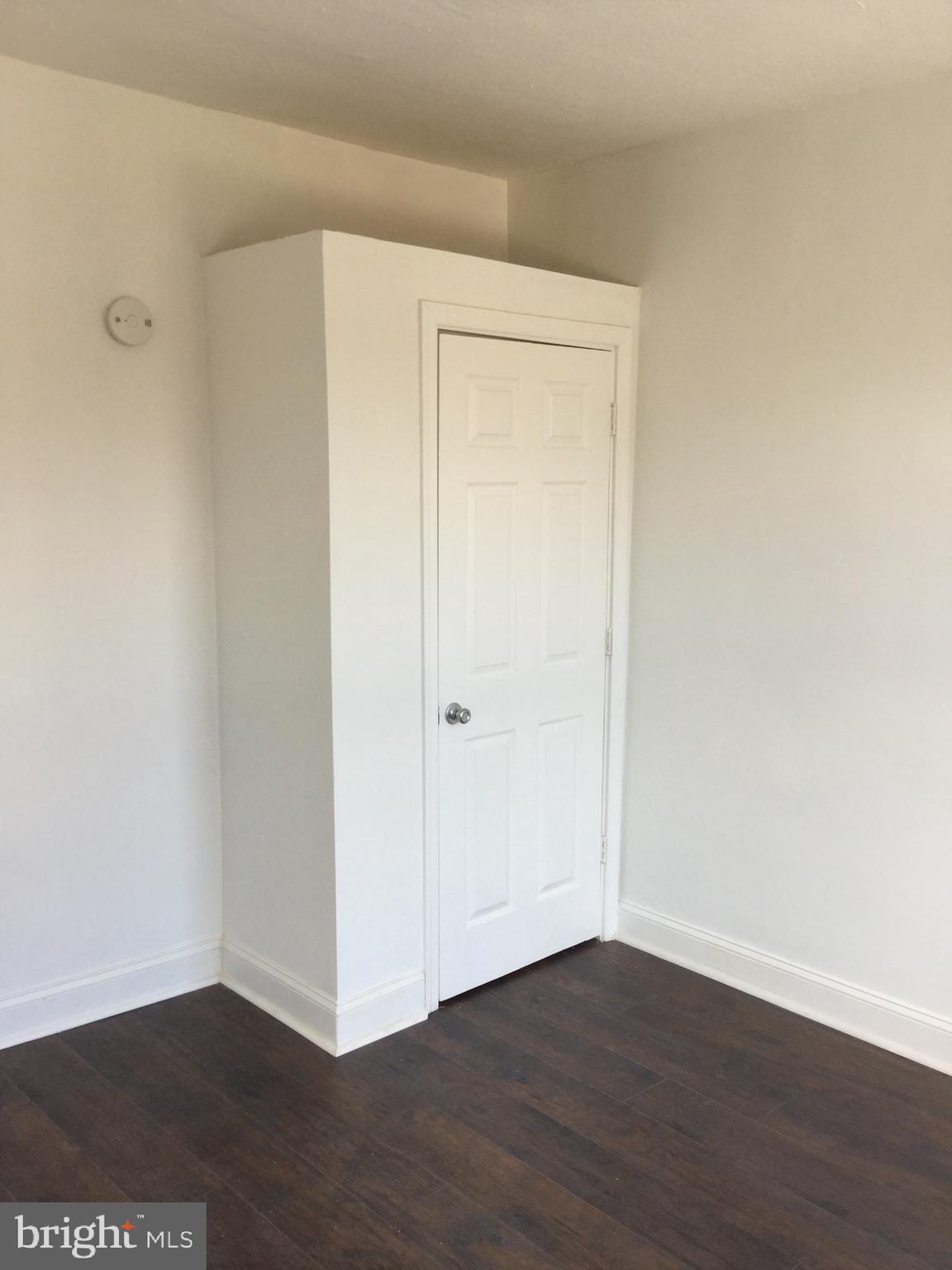 MADISON EASTEND - Residential Lease