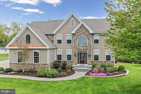 Homes For Sale - 86 Mccormick Way<br/> LINCOLN UNIVERSITY, PA 19352