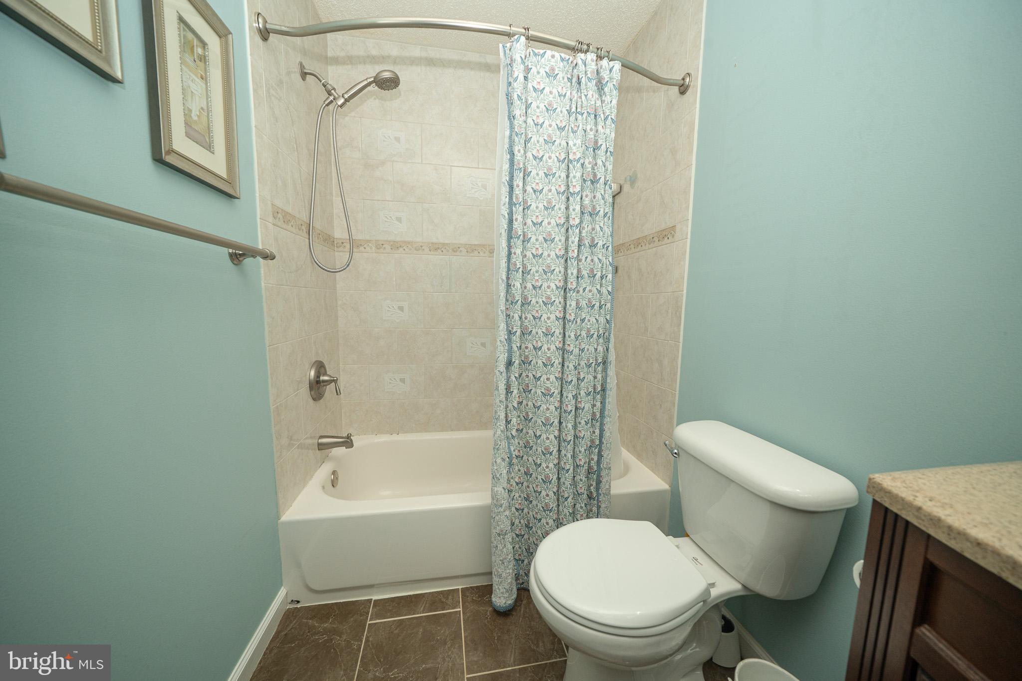 LONGMEAD CROSSING - Residential