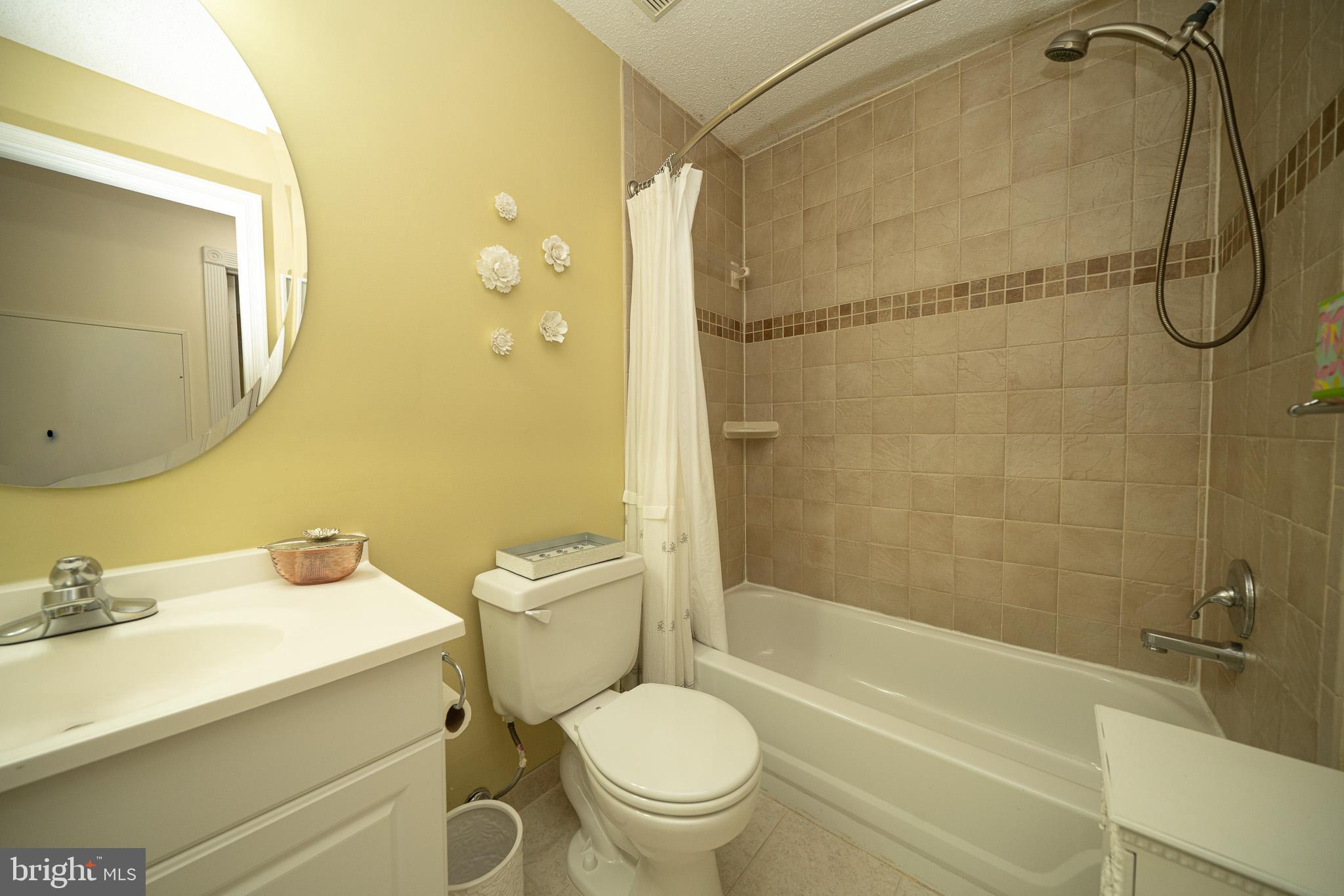 LONGMEAD CROSSING - Residential