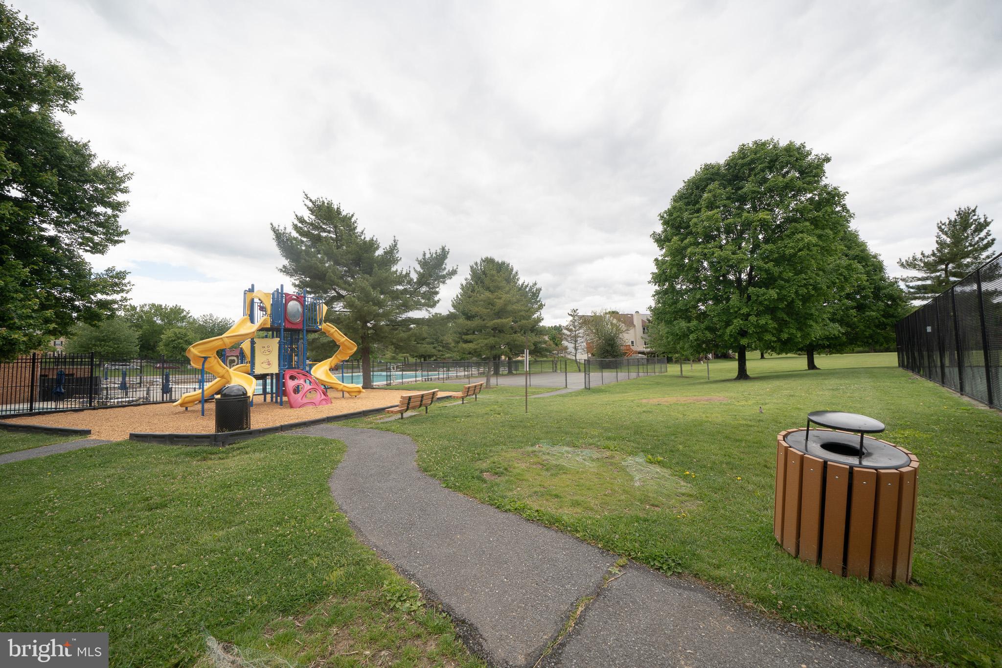 LONGMEAD CROSSING - Residential