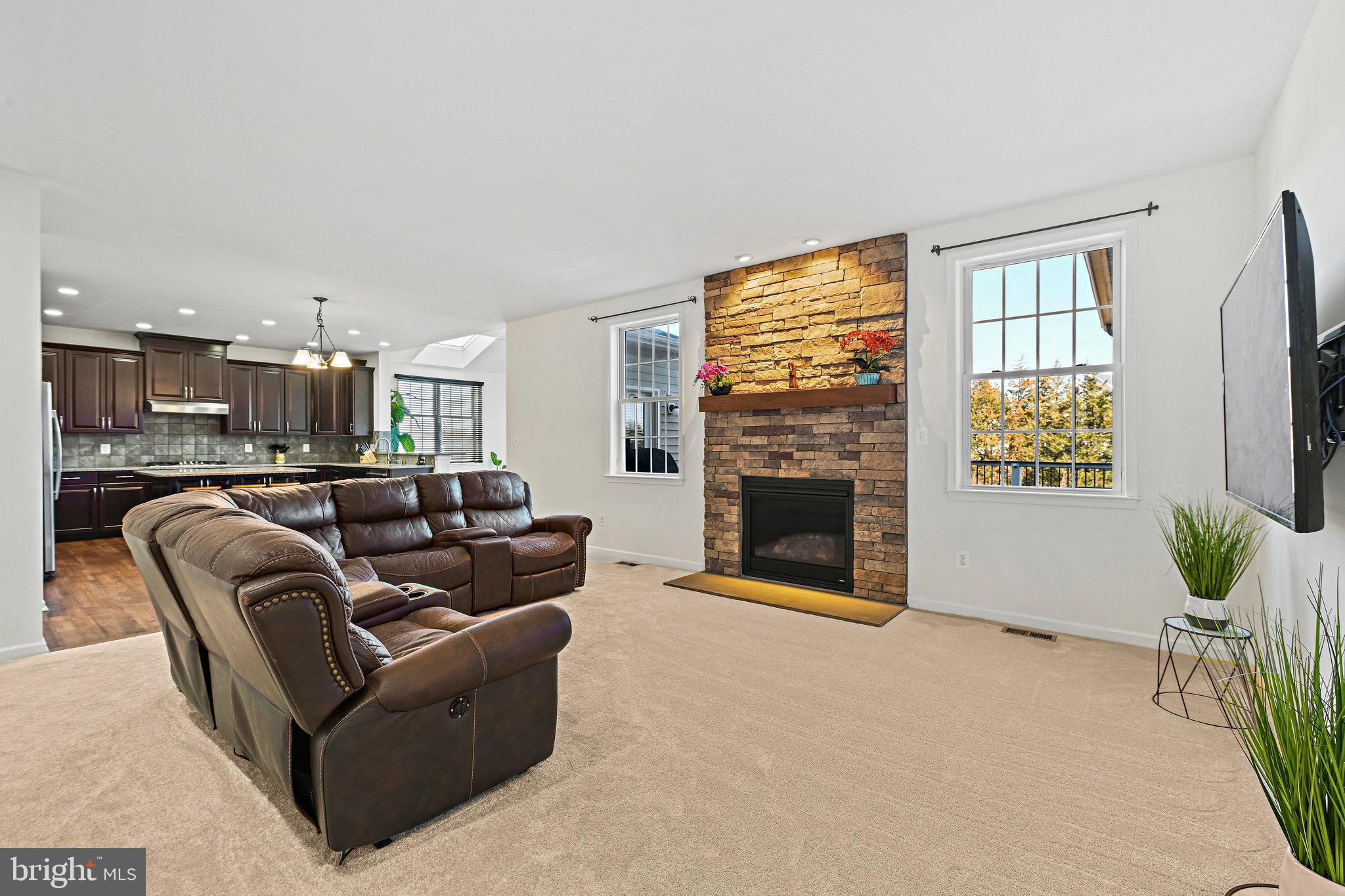 LENAH MILL - Residential