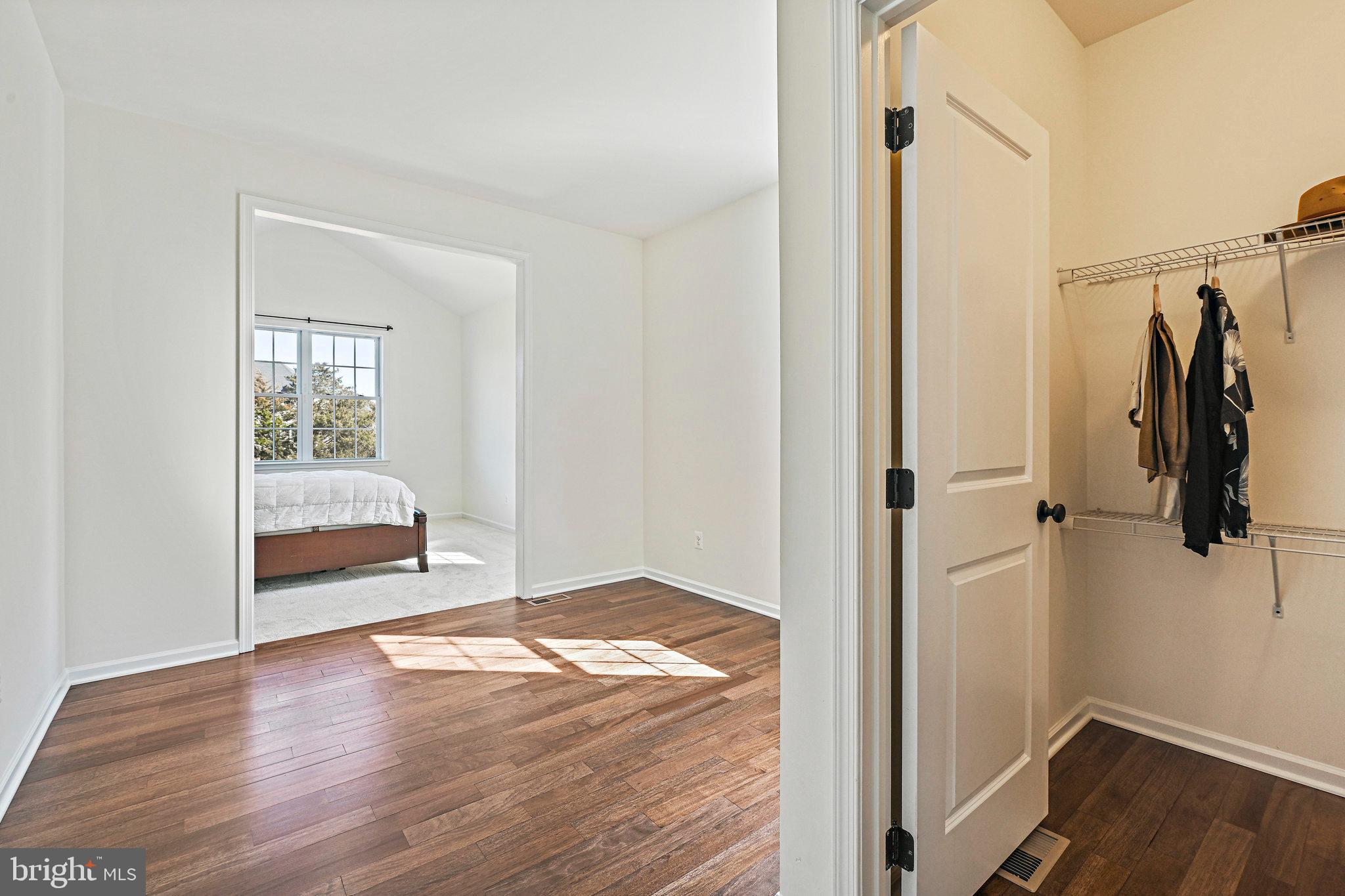 LENAH MILL - Residential