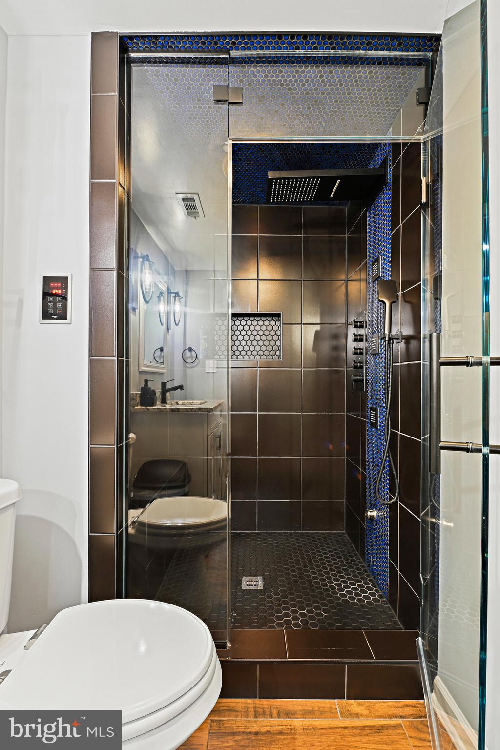 LENAH MILL - Residential