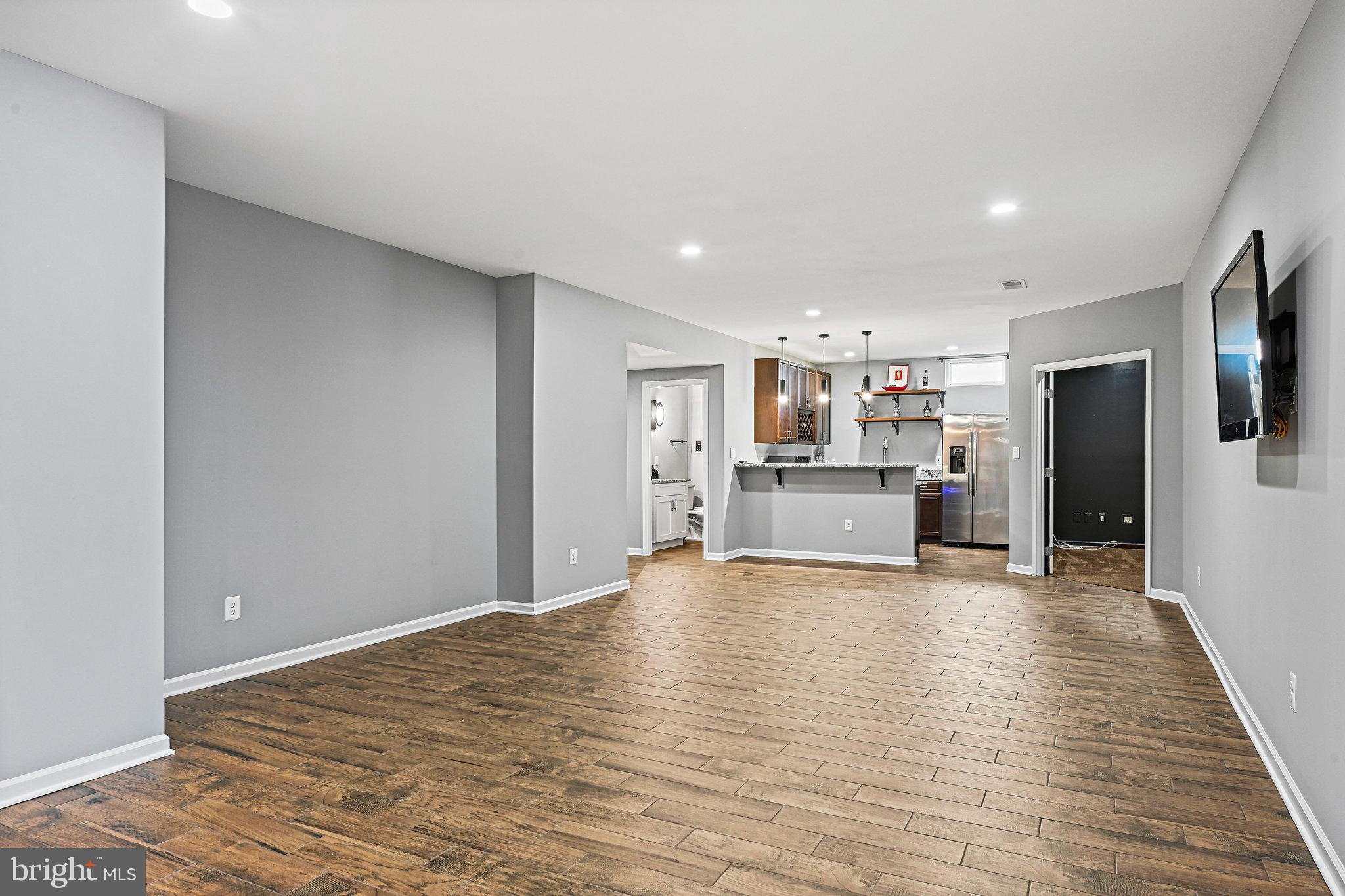 LENAH MILL - Residential