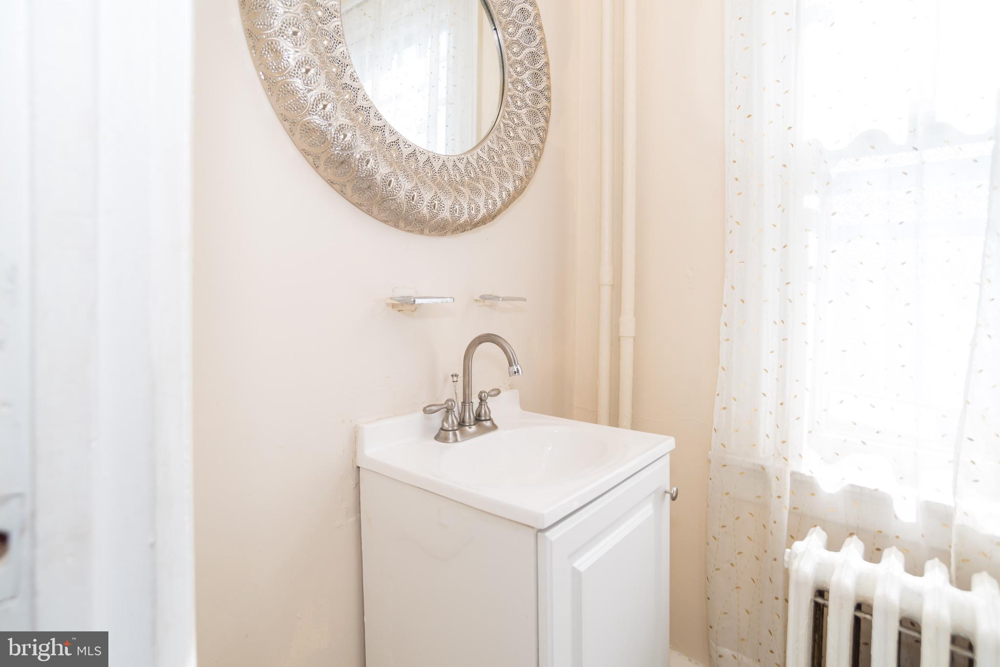 LAMOTT - Residential Income