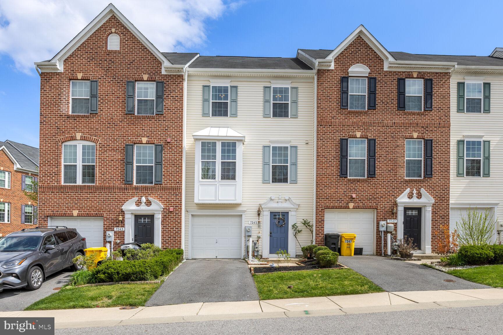 DORCHESTER WOODS - Residential