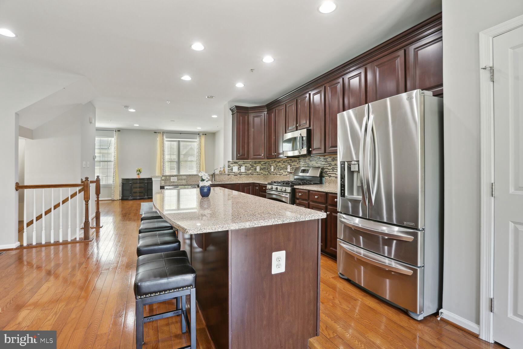 DORCHESTER WOODS - Residential