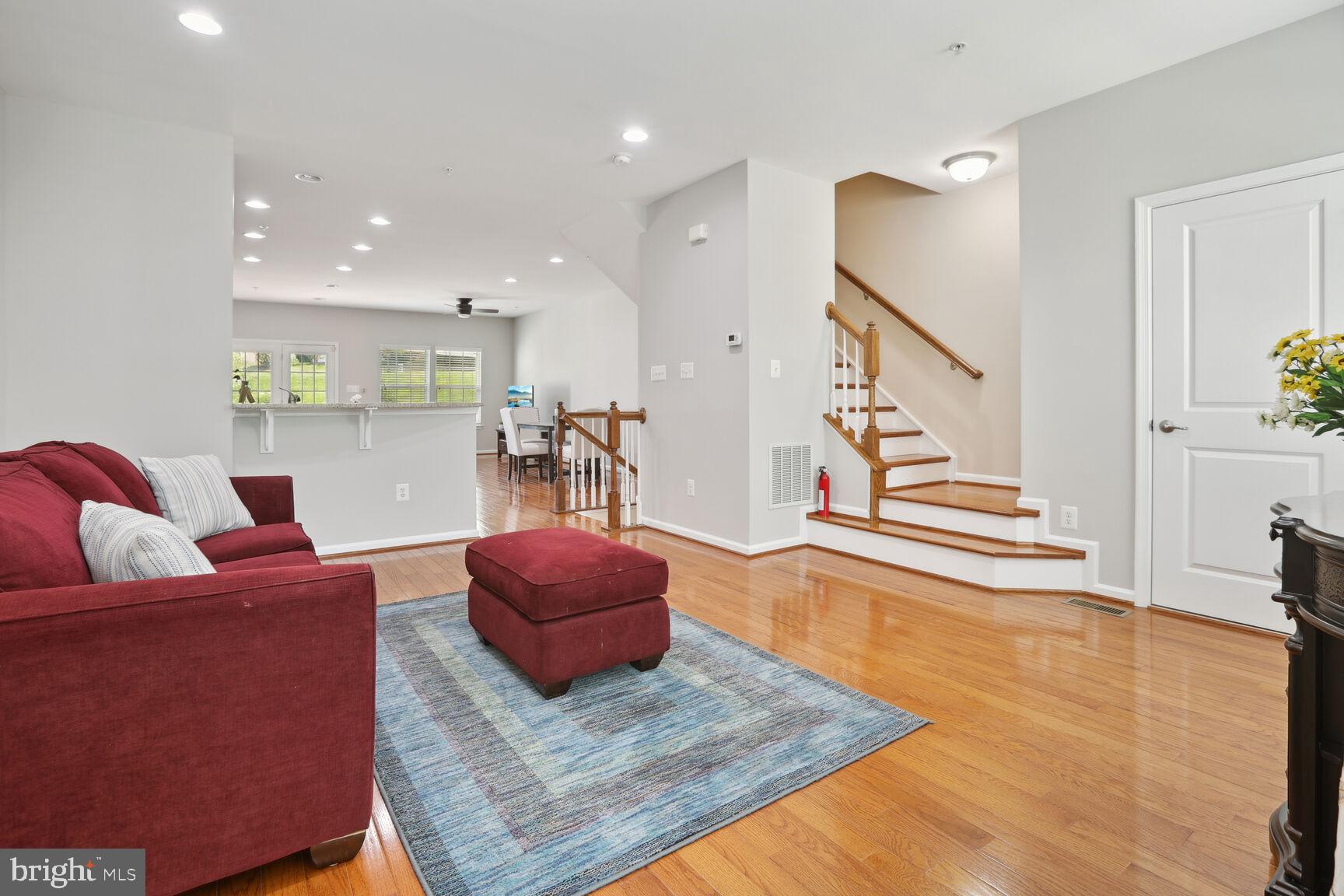 DORCHESTER WOODS - Residential