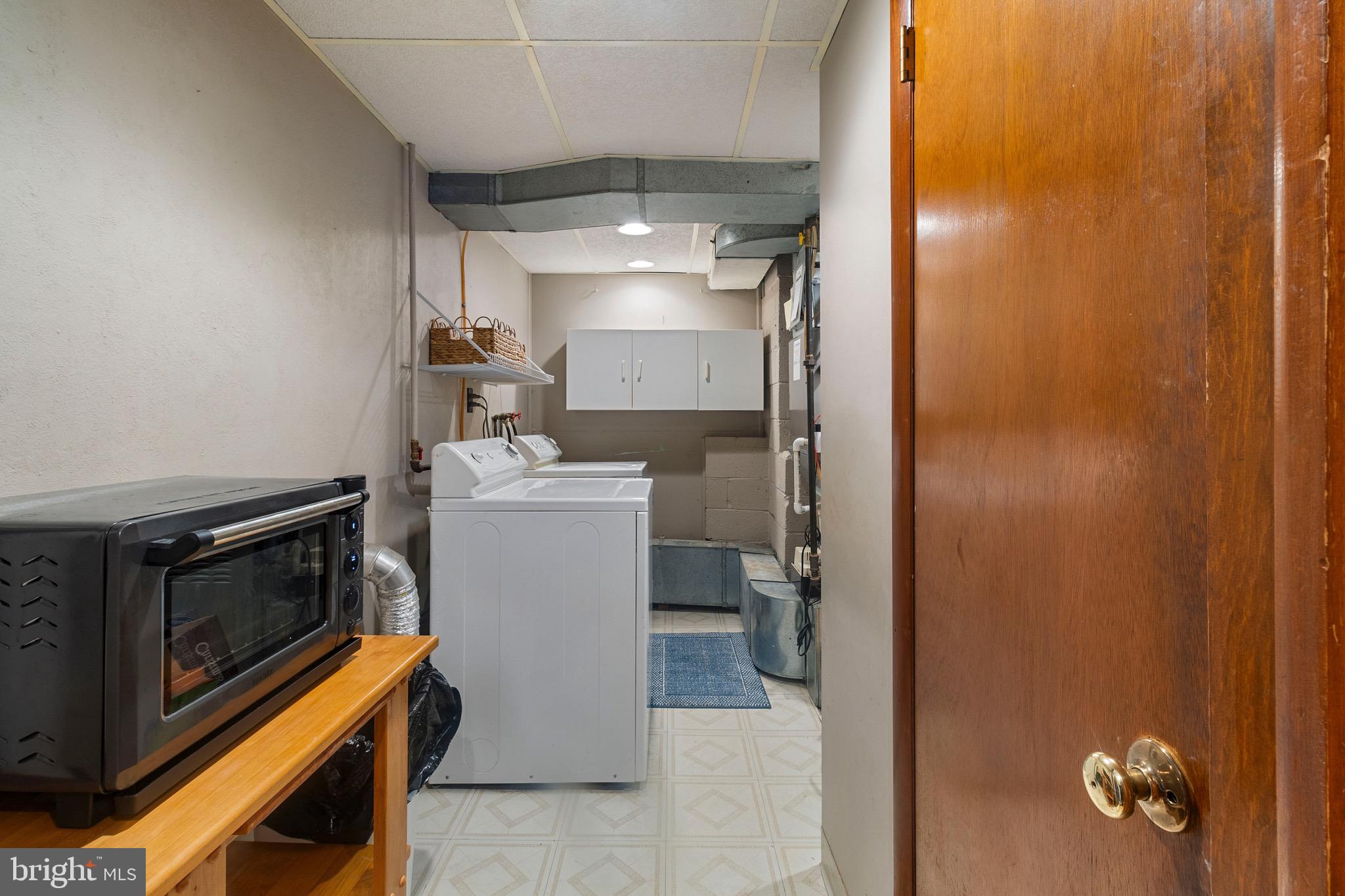 LAFAYETTE HILL - Residential