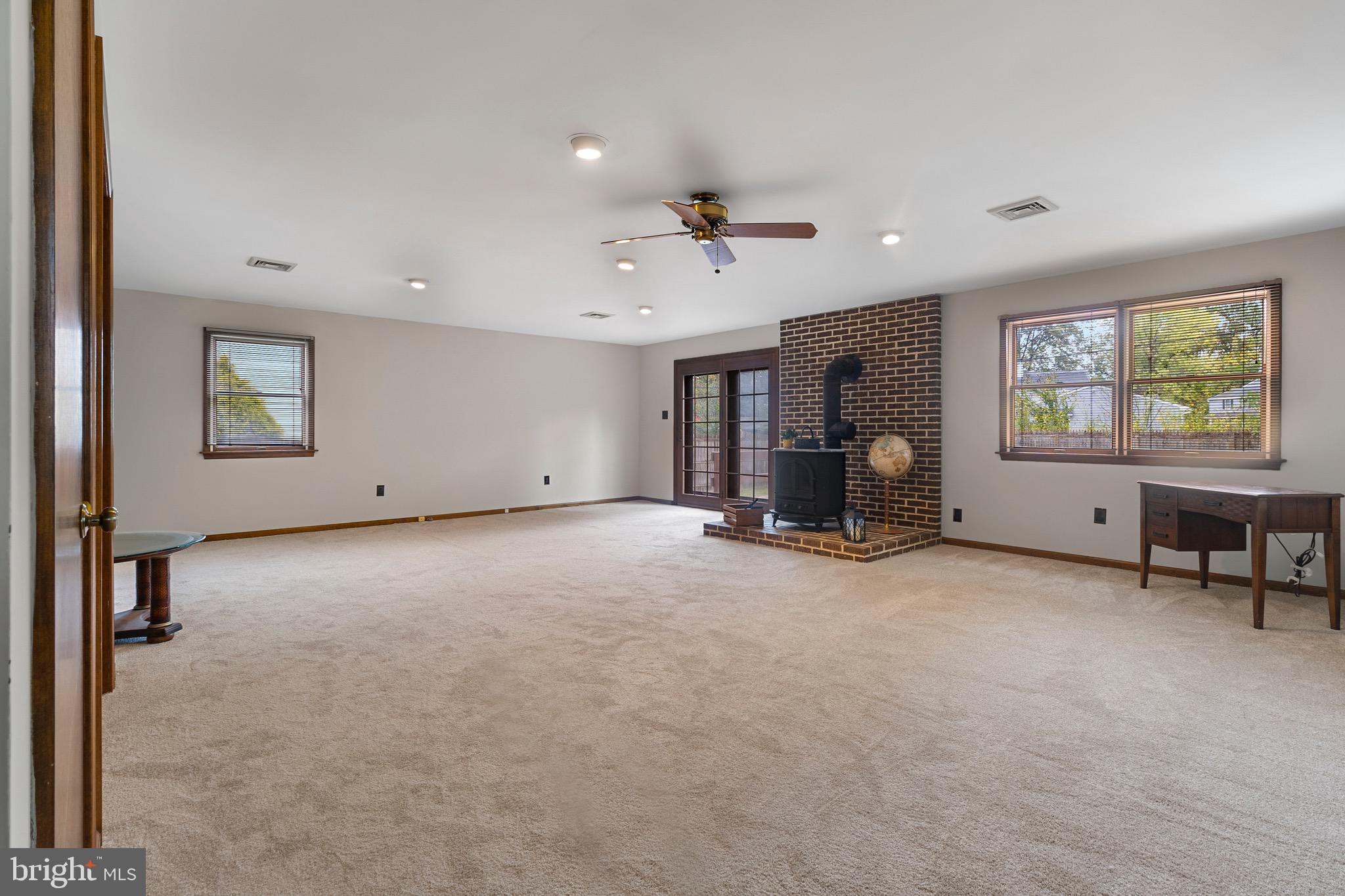 LAFAYETTE HILL - Residential