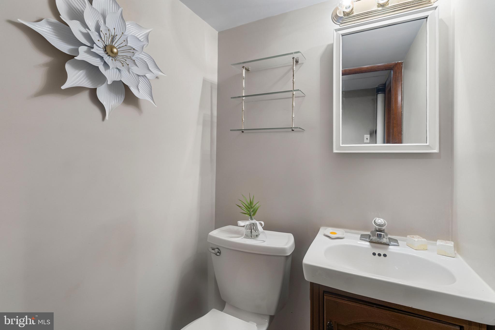 LAFAYETTE HILL - Residential