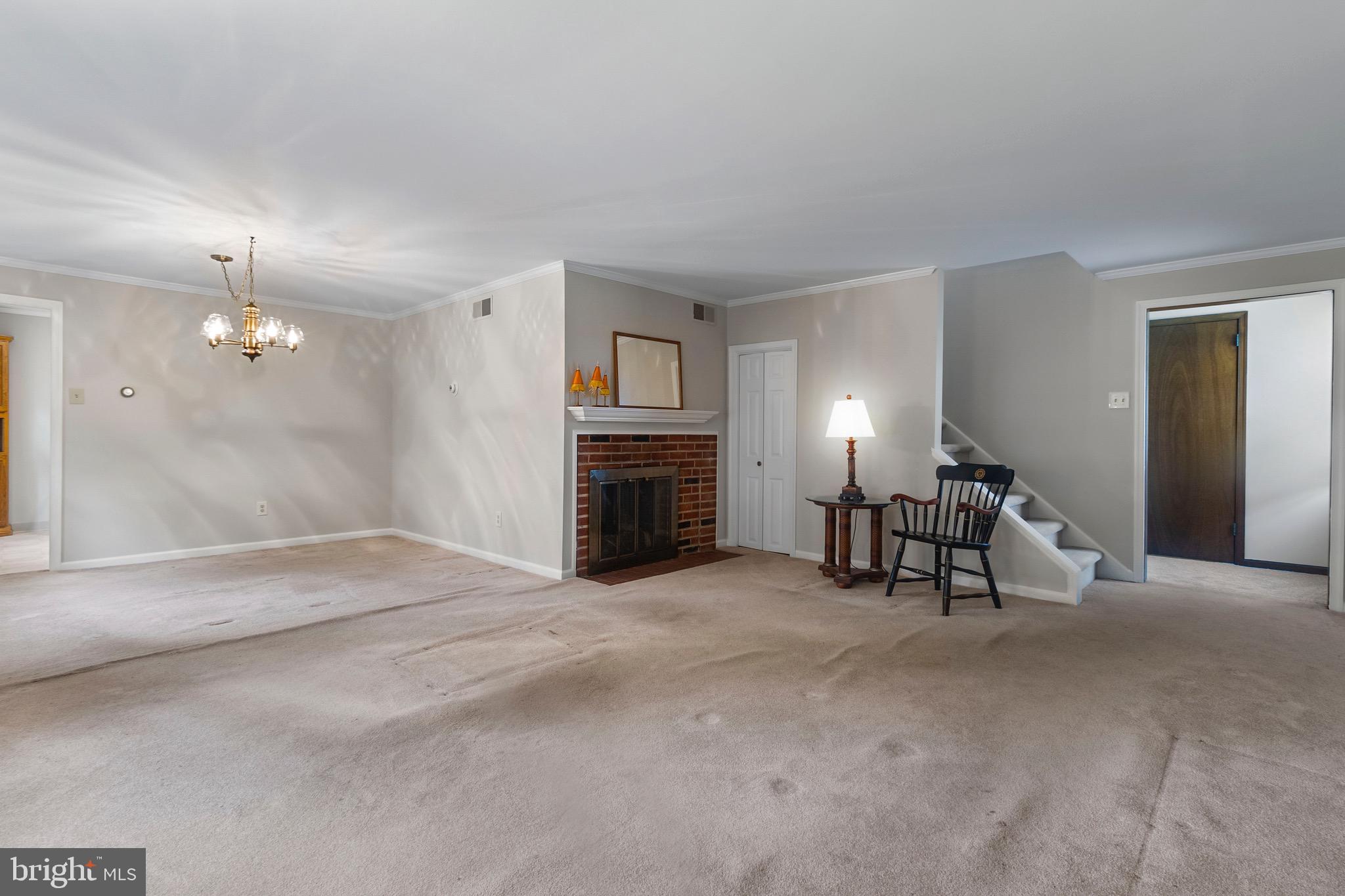 LAFAYETTE HILL - Residential