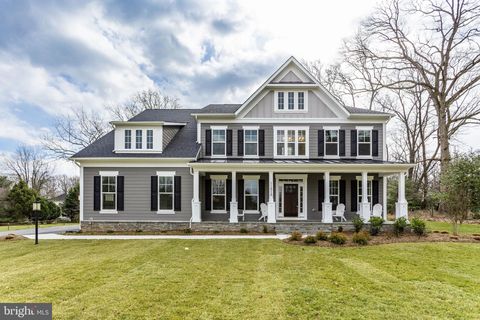 Homes For Sale - 17655 Bates Drive Dr<br/> HAMILTON, VA 20158