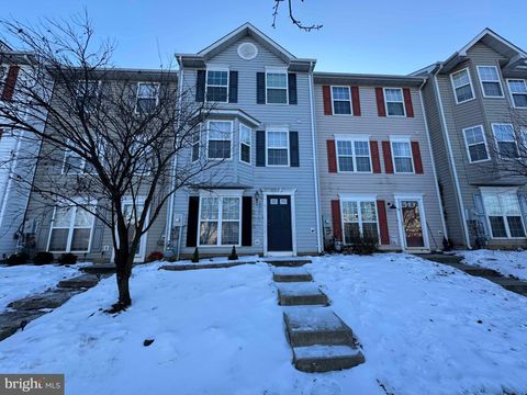 Photo of 11 Crestford Court, BALTIMORE, MD 21207 (MLS # MDBC2117174)