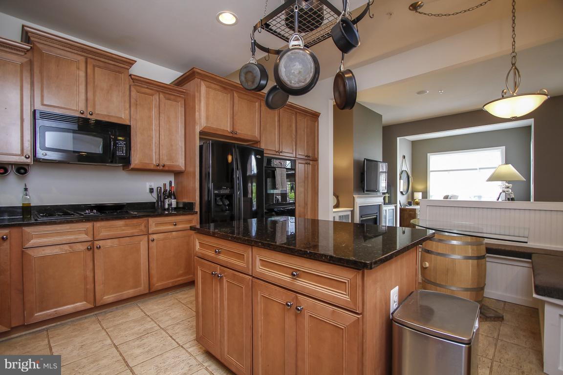 VINEYARDS OF ANNAPOLIS - Residential