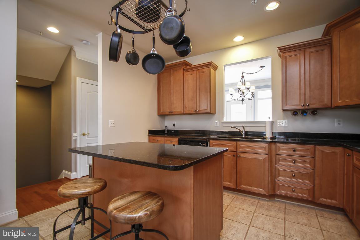 VINEYARDS OF ANNAPOLIS - Residential