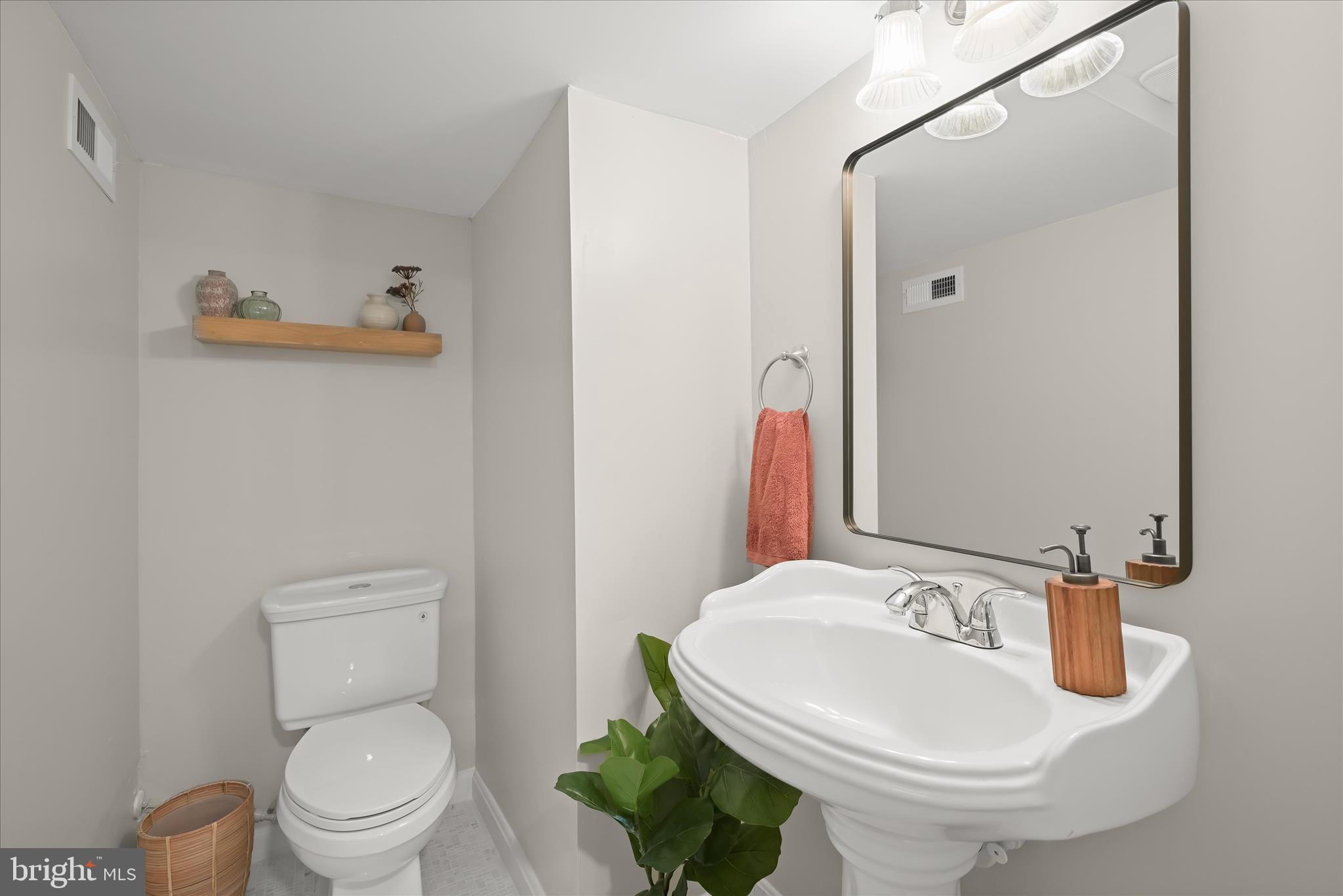 SULPHUR SPRING TERRACE - Residential