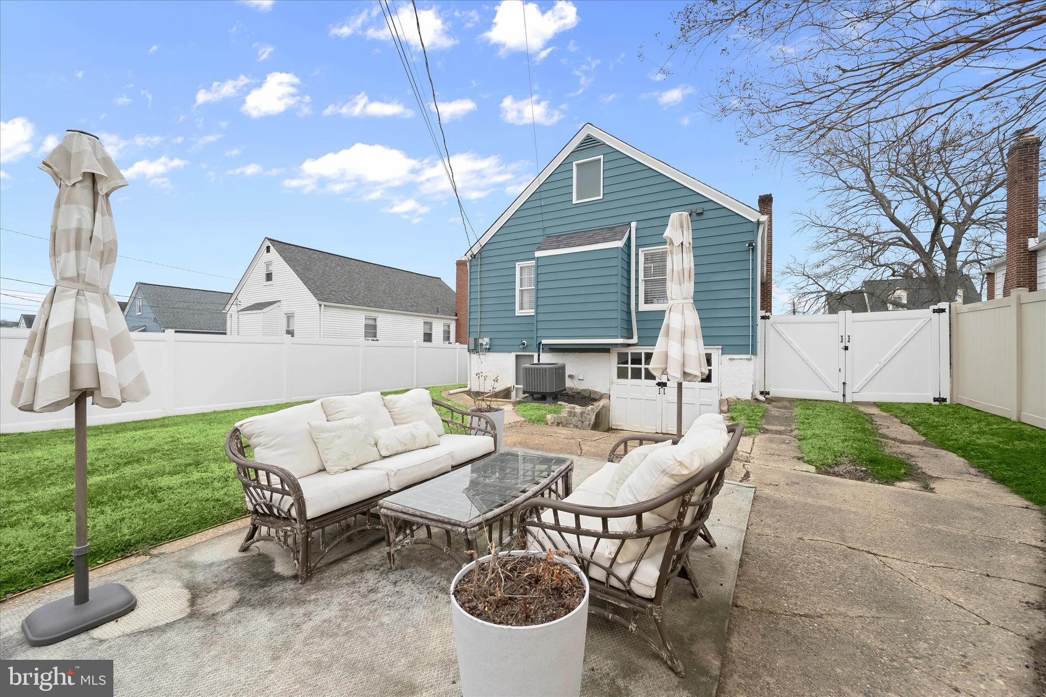 SULPHUR SPRING TERRACE - Residential