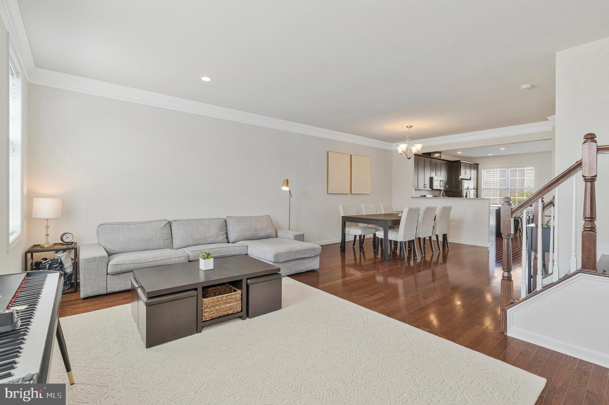 LOUDOUN VALLEY ESTATES 2 - Residential Lease