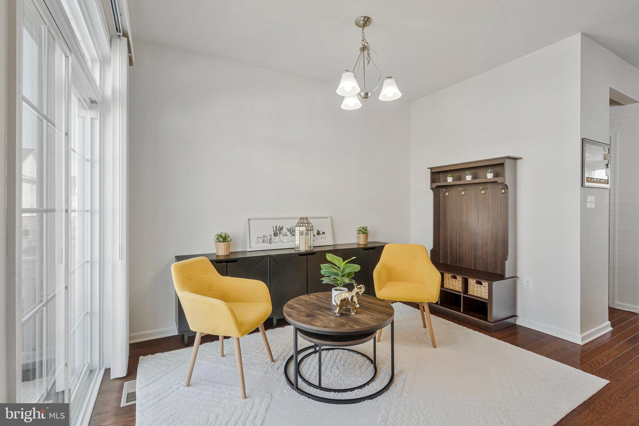 LOUDOUN VALLEY ESTATES 2 - Residential Lease